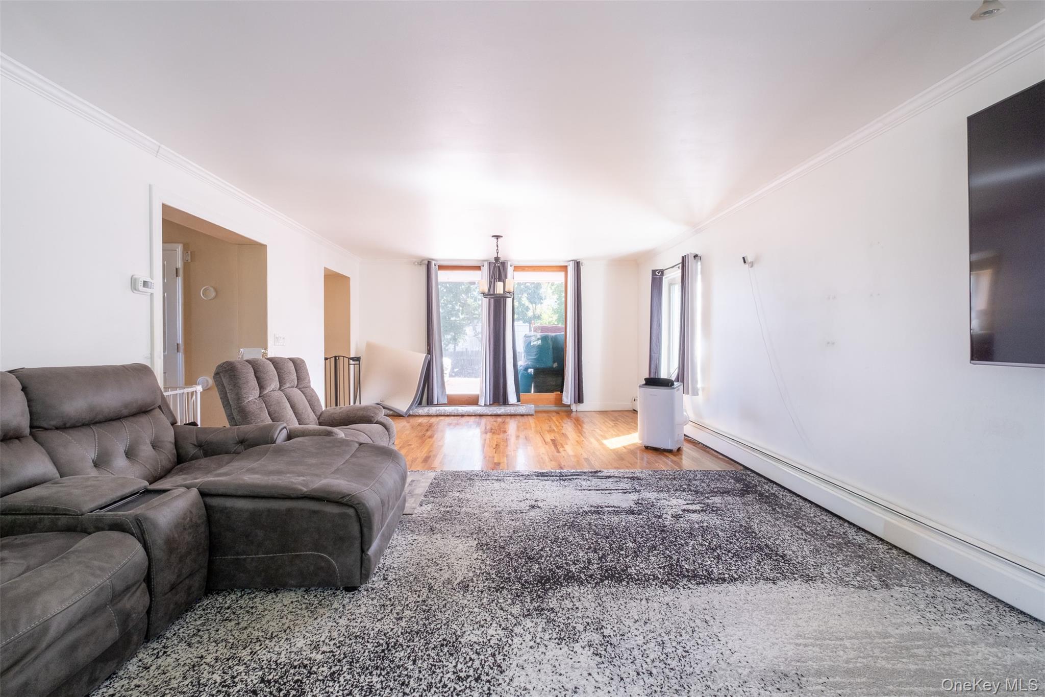 Single Family Reynold Street  Bronx, NY 10464, MLS-1053756-6