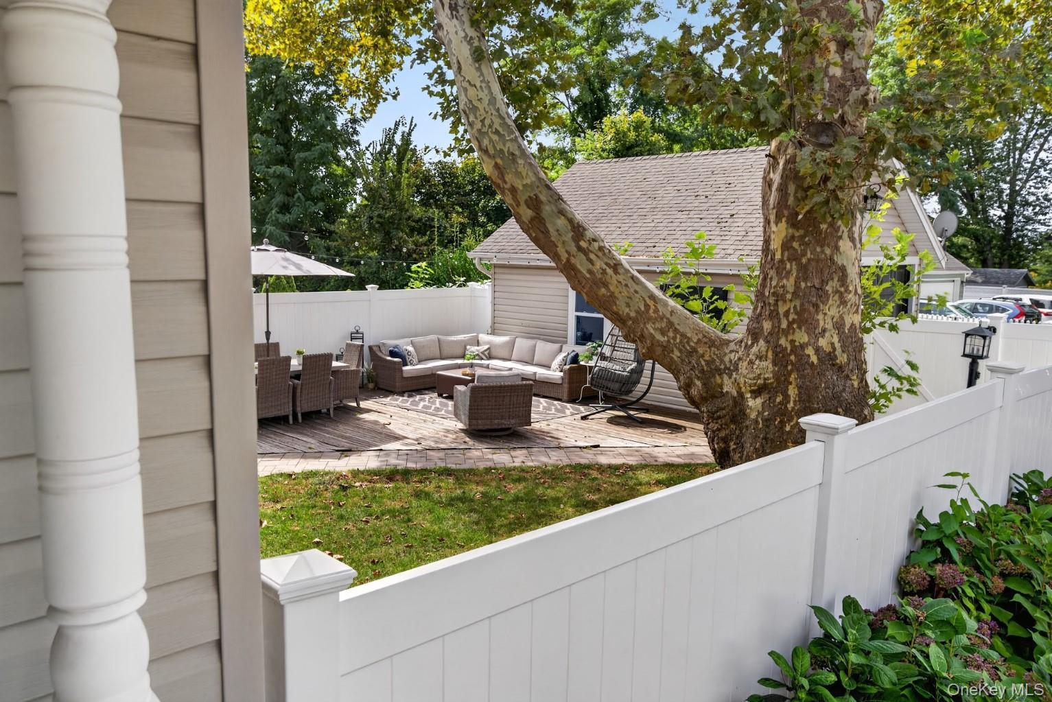 Single Family Franklin Avenue Nassau County, NY 11542, MLS-1053759-42