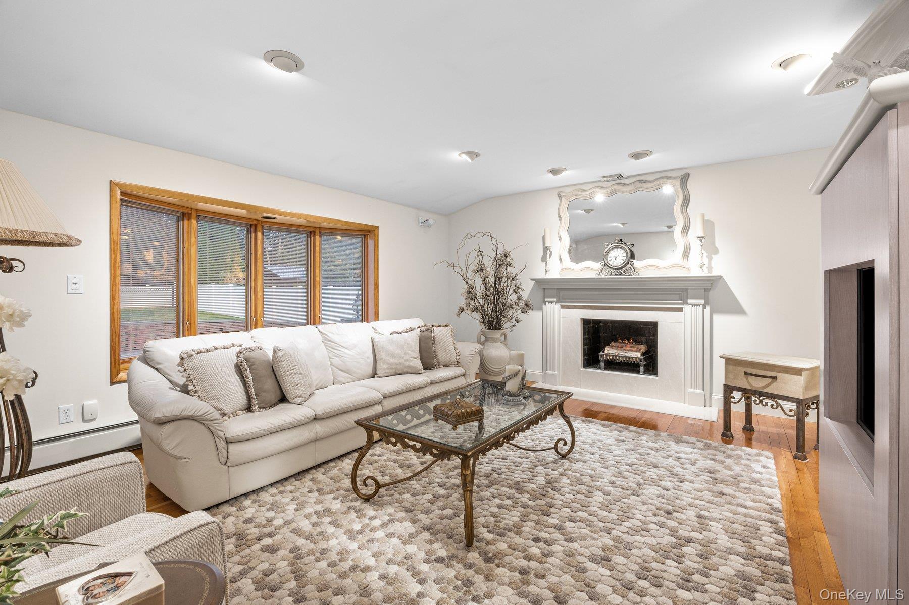 Single Family Old Post Drive Suffolk County, NY 11788, MLS-1053764-12