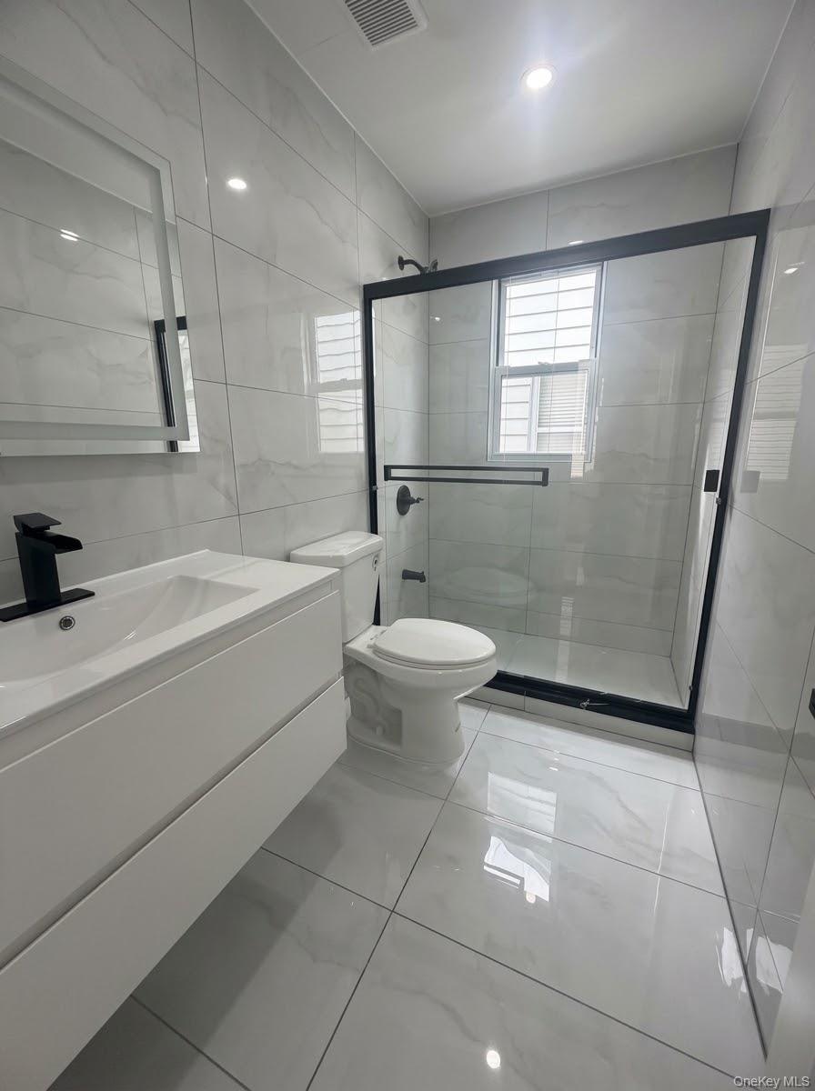 Single Family 18th Avenue Queens, NY 11357, MLS-1053776-5