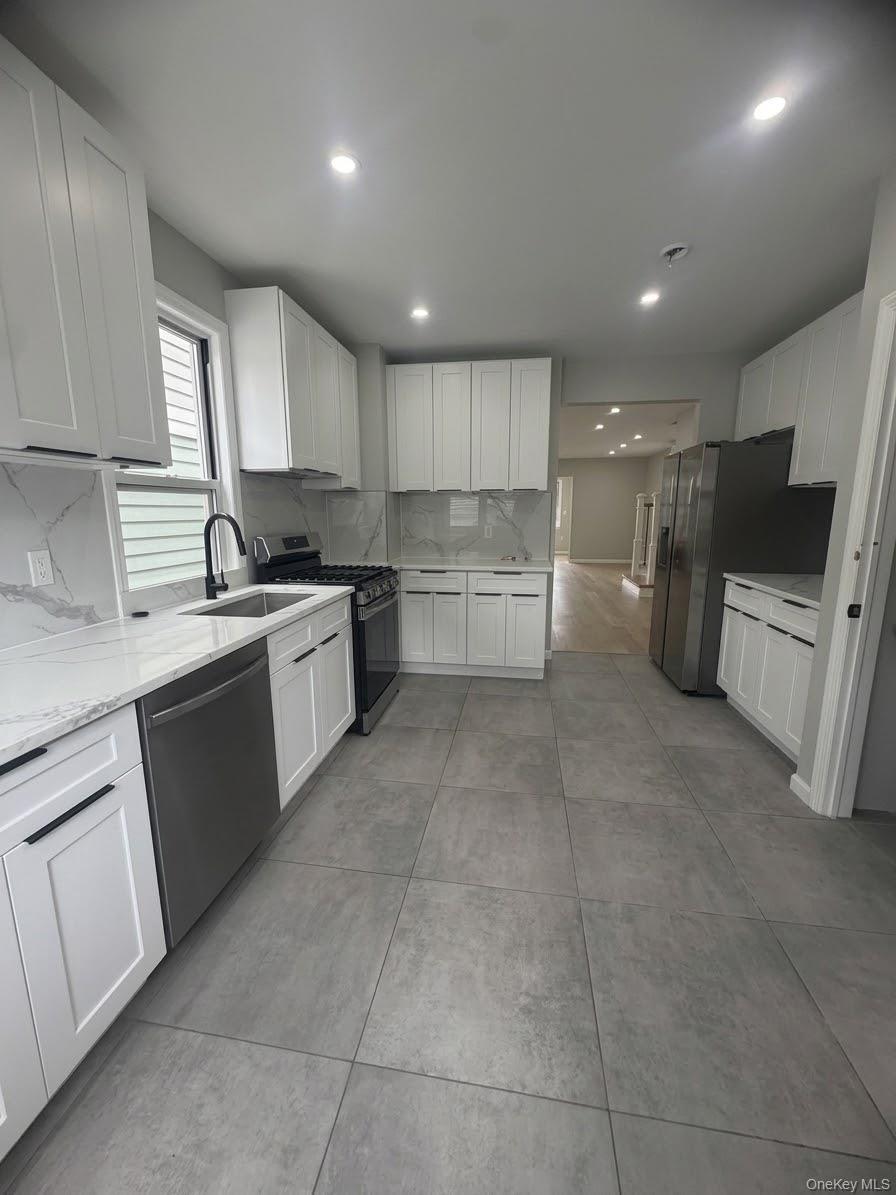 Single Family 18th Avenue Queens, NY 11357, MLS-1053776-7