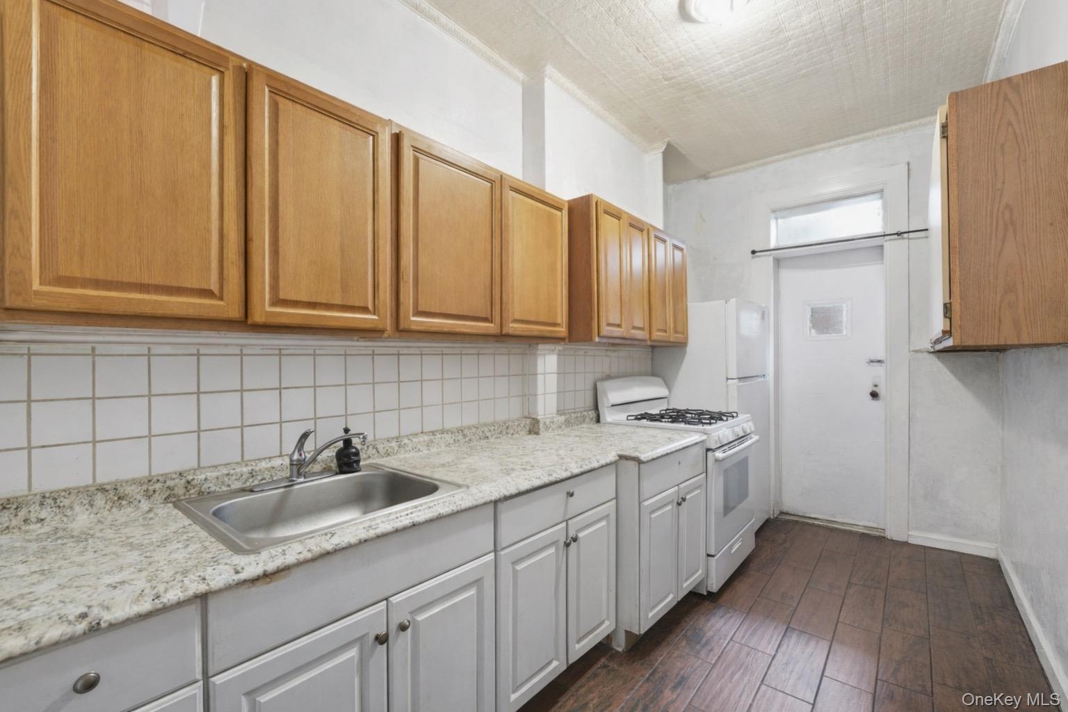 Single Family 94 Avenue Queens, NY 11416, MLS-1053788-7