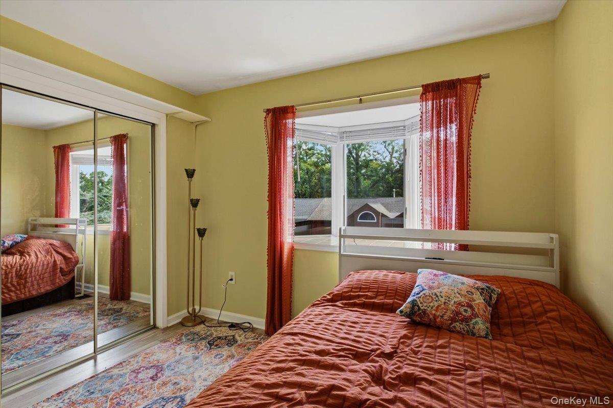 Single Family Knoll View Westchester County, NY 10562, MLS-1053845-13
