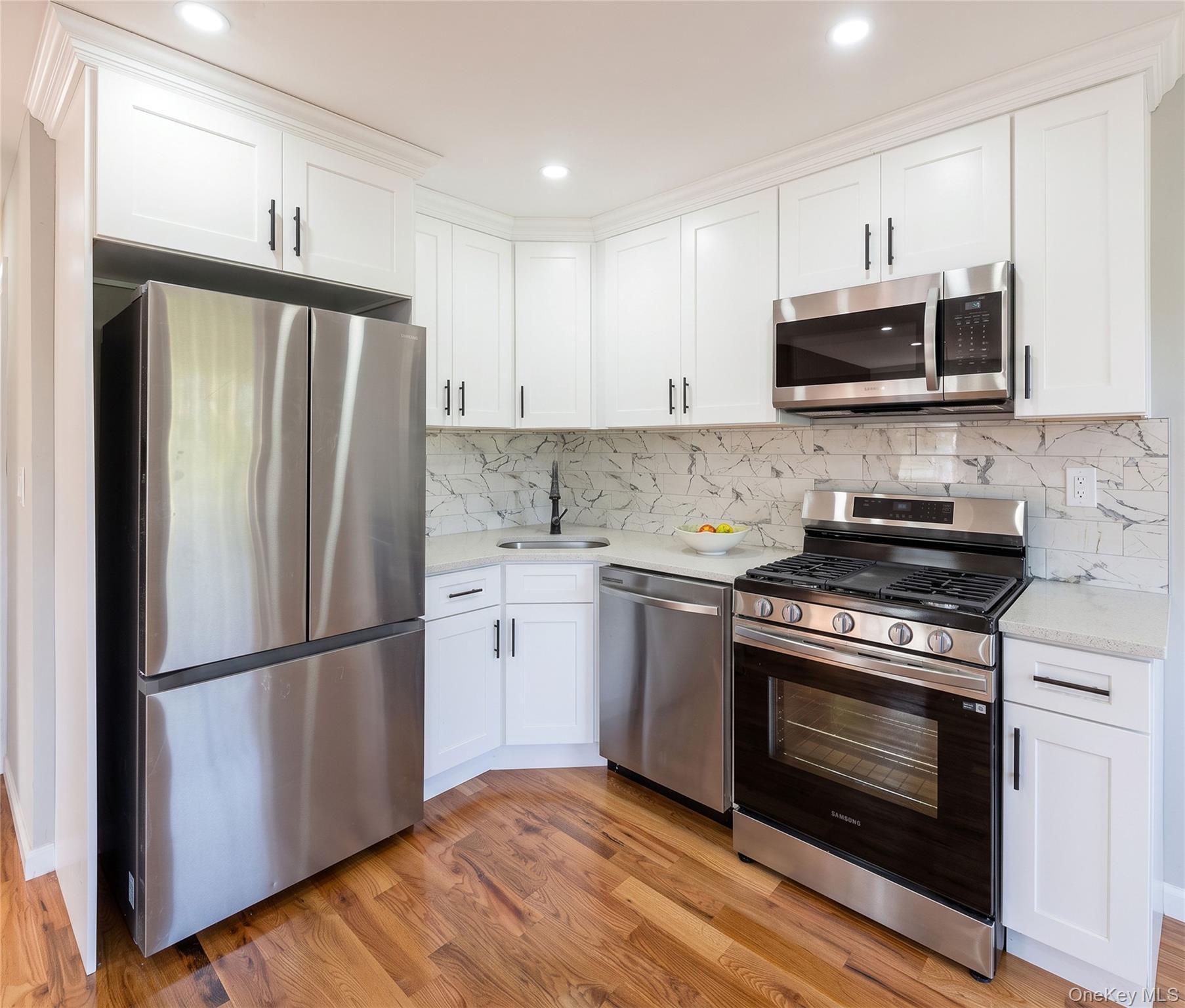 Single Family 108th Avenue  Queens, NY 11433, MLS-1053857-10