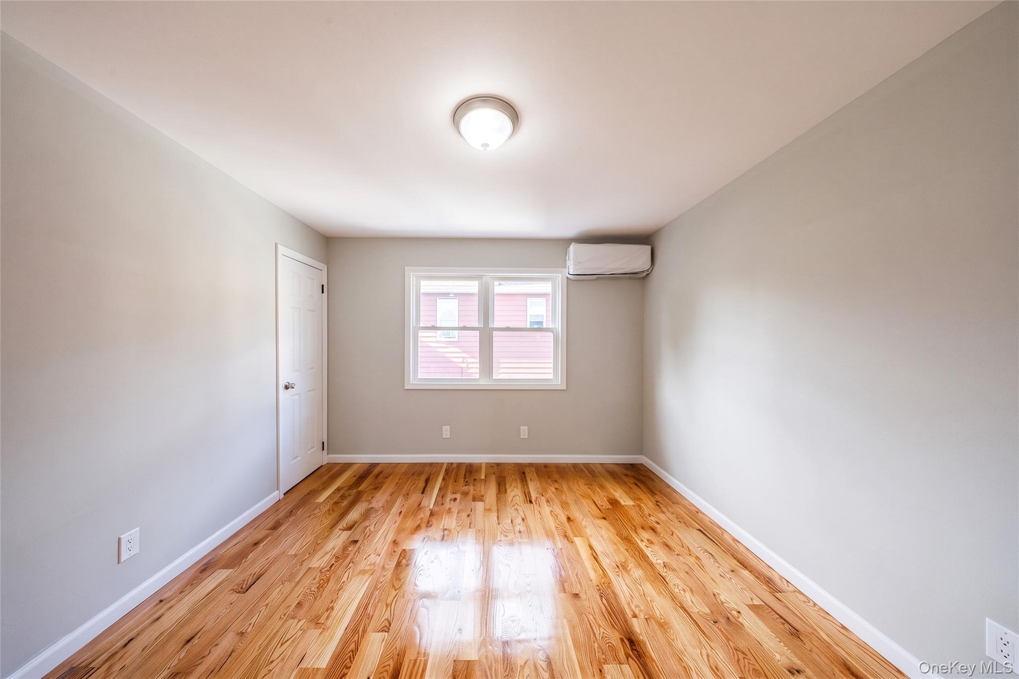 Single Family 108th Avenue  Queens, NY 11433, MLS-1053857-23