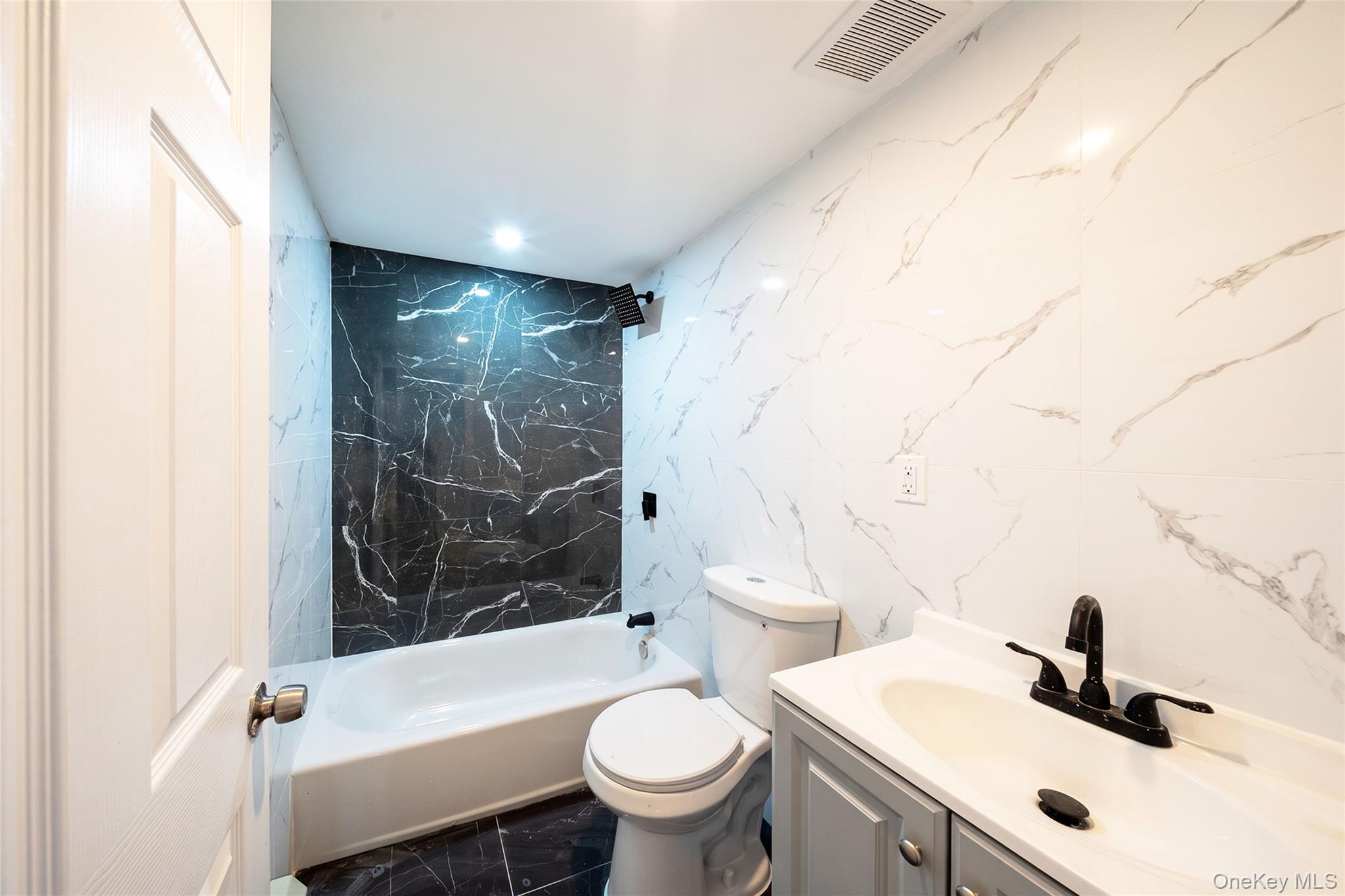 Single Family 108th Avenue  Queens, NY 11433, MLS-1053857-26