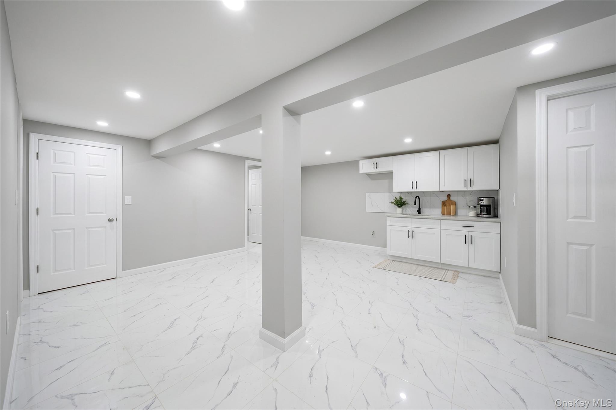 Single Family 108th Avenue  Queens, NY 11433, MLS-1053857-33