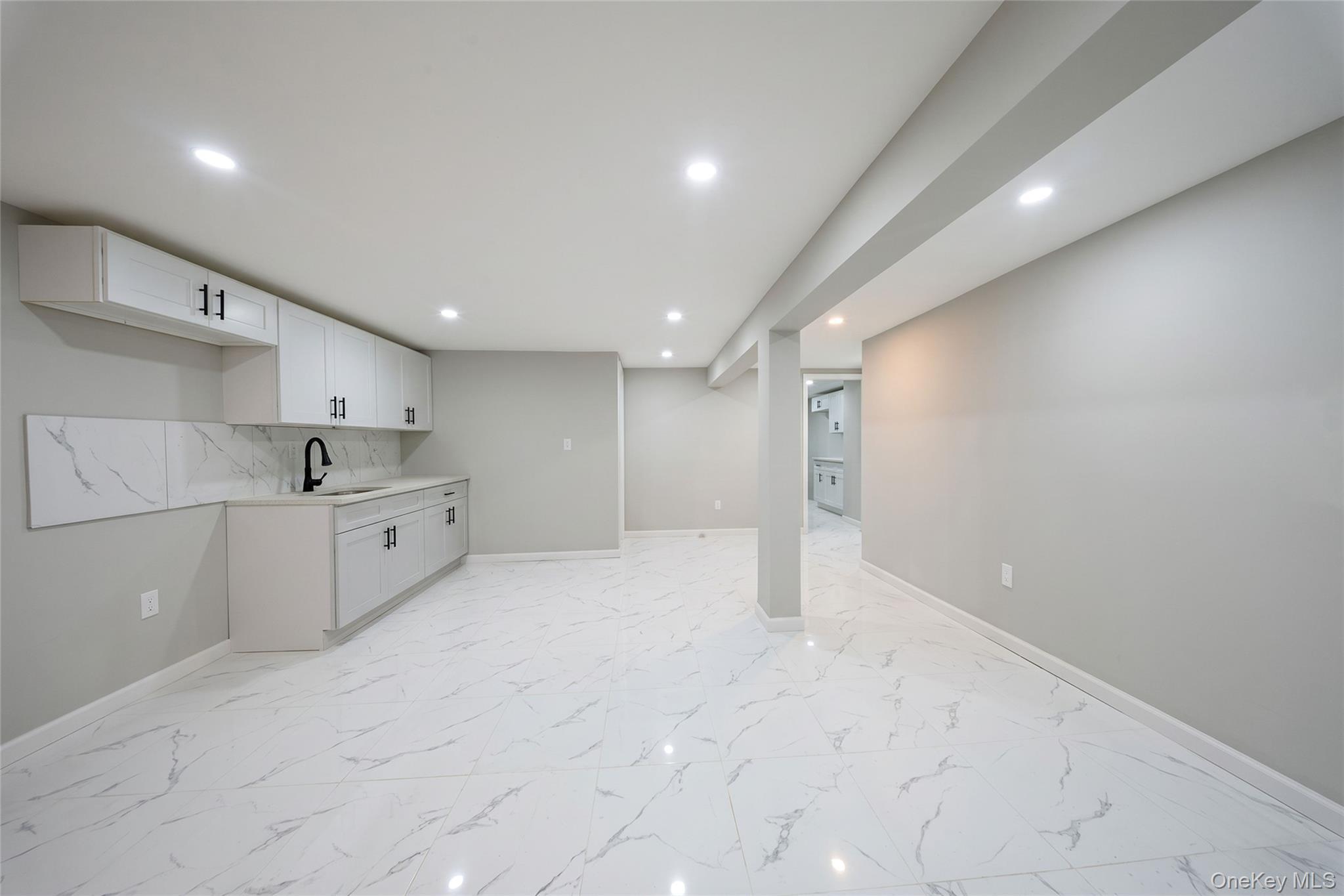 Single Family 108th Avenue  Queens, NY 11433, MLS-1053857-34