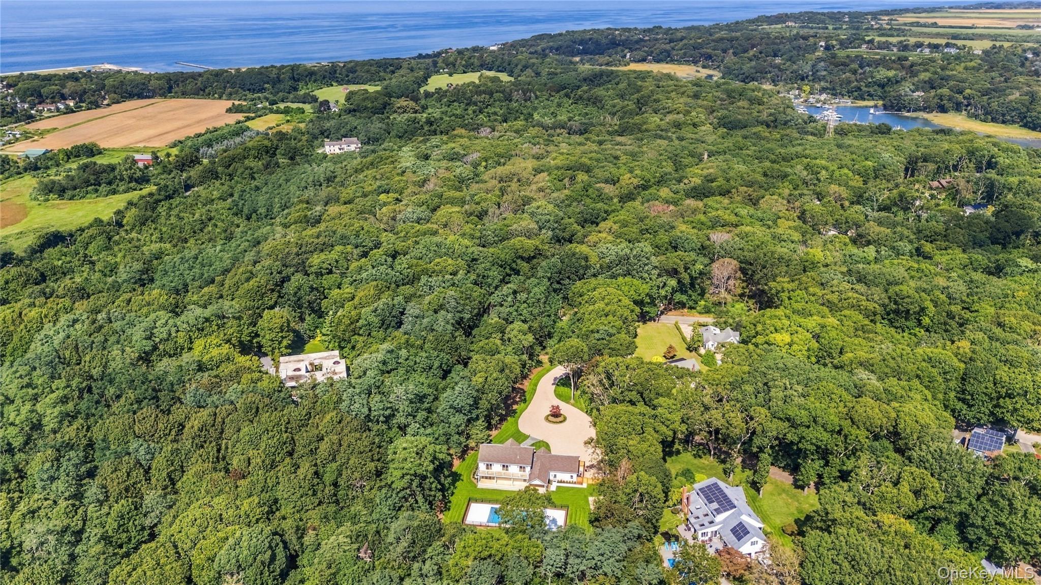 Single Family Bayview Avenue  Suffolk County, NY 11952, MLS-1053883-12