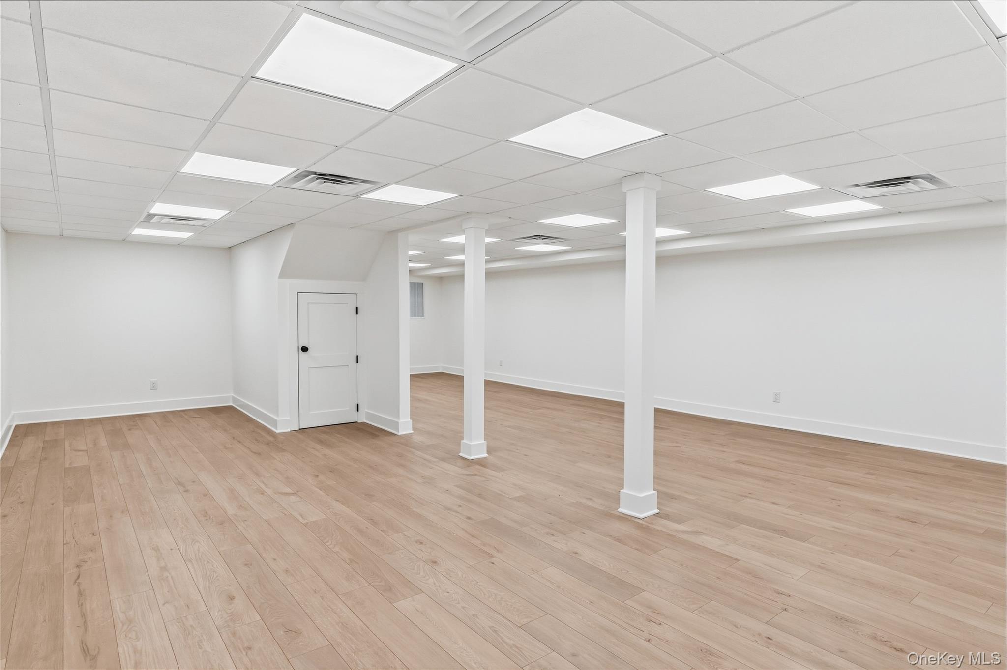 Single Family Bayview Avenue  Suffolk County, NY 11952, MLS-1053883-37