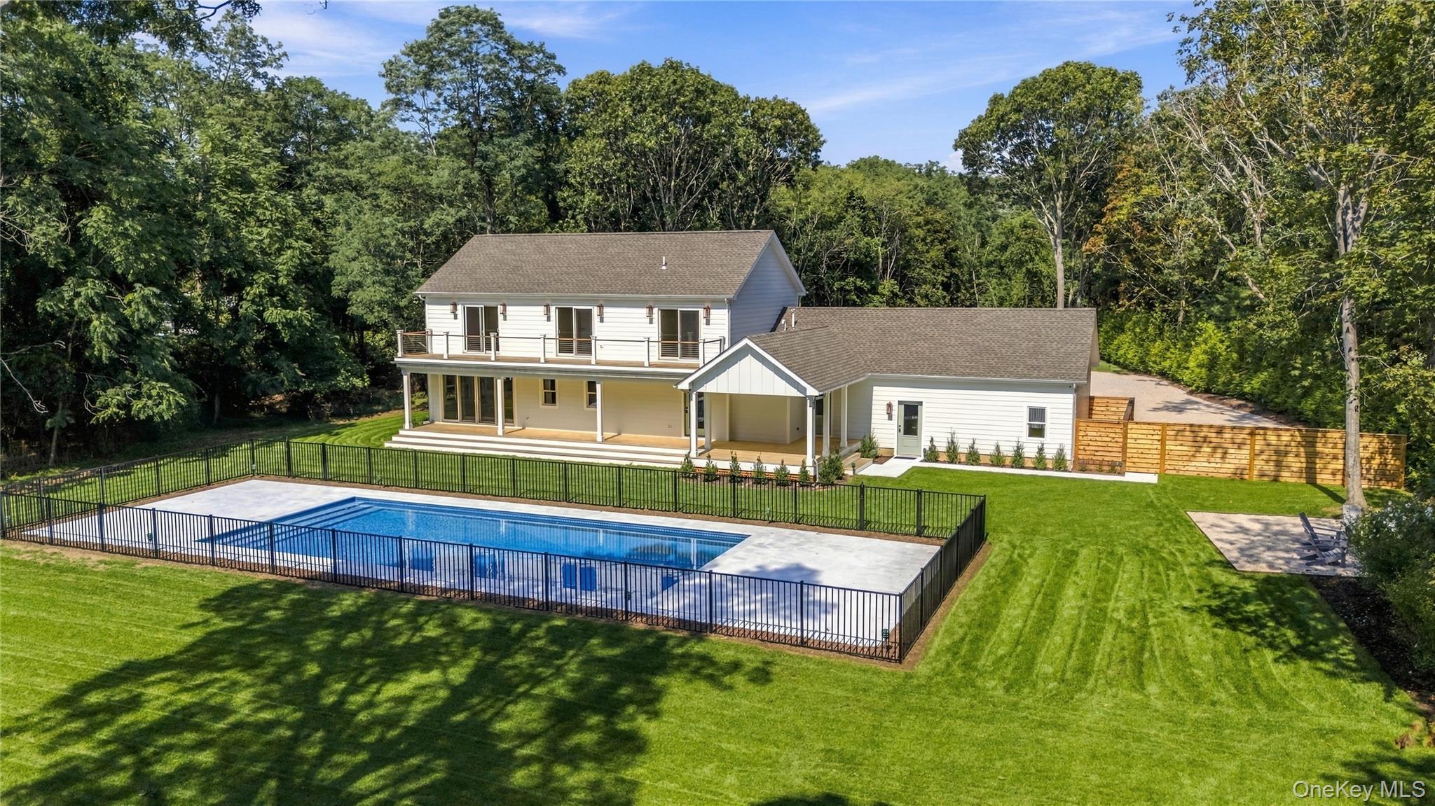 Single Family Bayview Avenue  Suffolk County, NY 11952, MLS-1053883-4