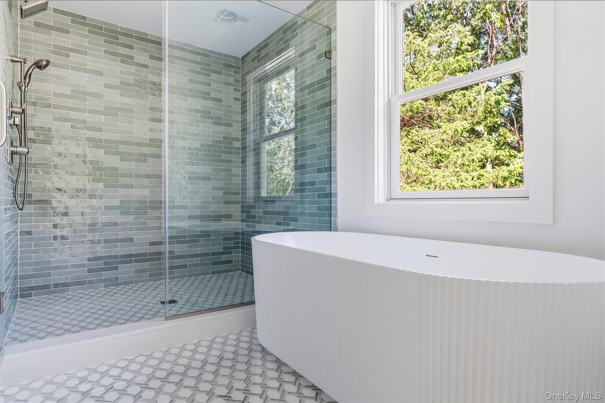 Single Family Bayview Avenue  Suffolk County, NY 11952, MLS-1053883-40
