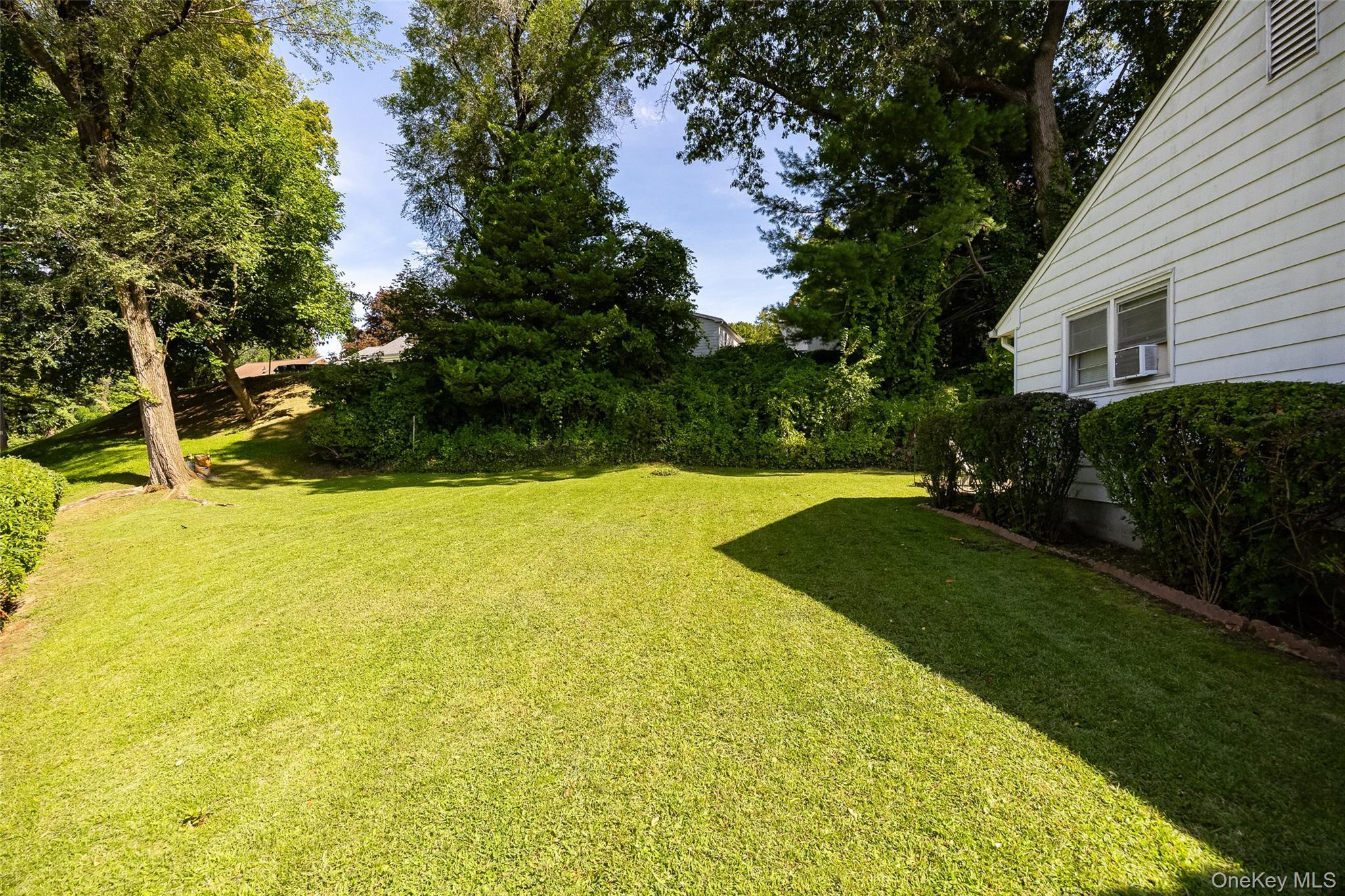 Single Family Clifton Avenue Ulster County, NY 12401, MLS-1053898-19