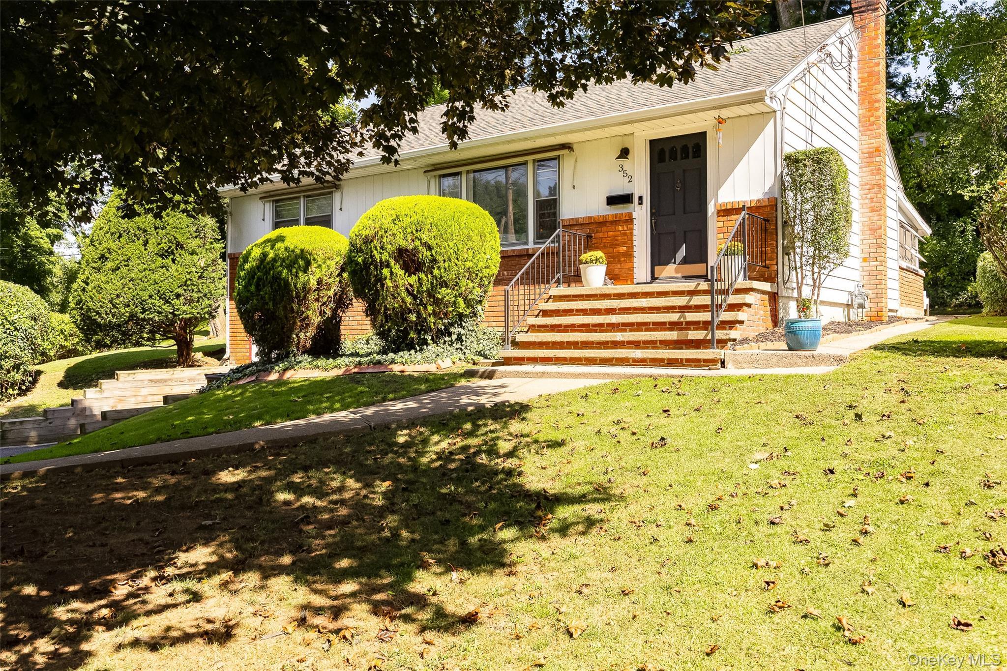 Single Family Clifton Avenue Ulster County, NY 12401, MLS-1053898-3