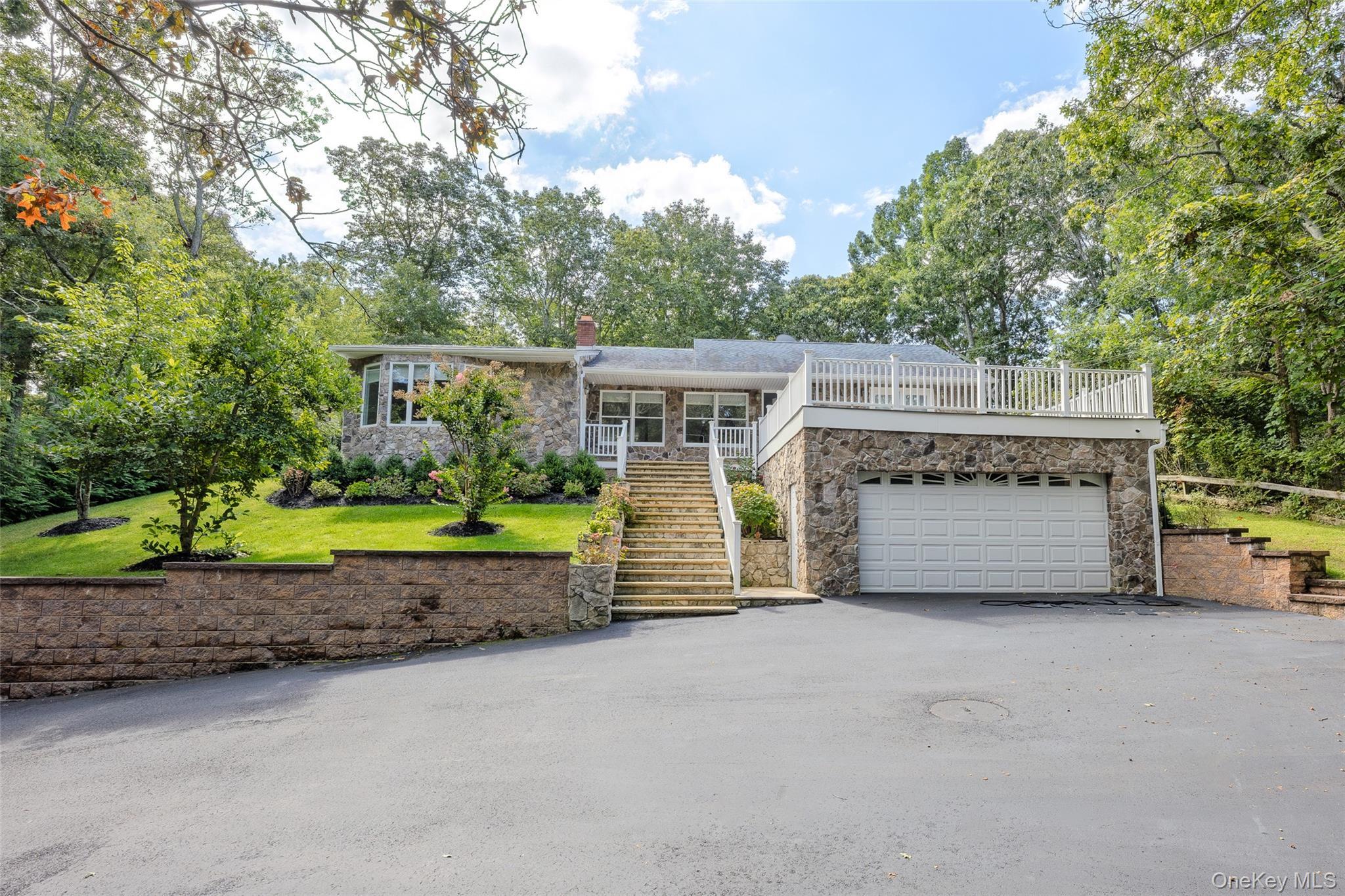 Single Family Haywaters Road  Suffolk County, NY 11935, MLS-1053905-5