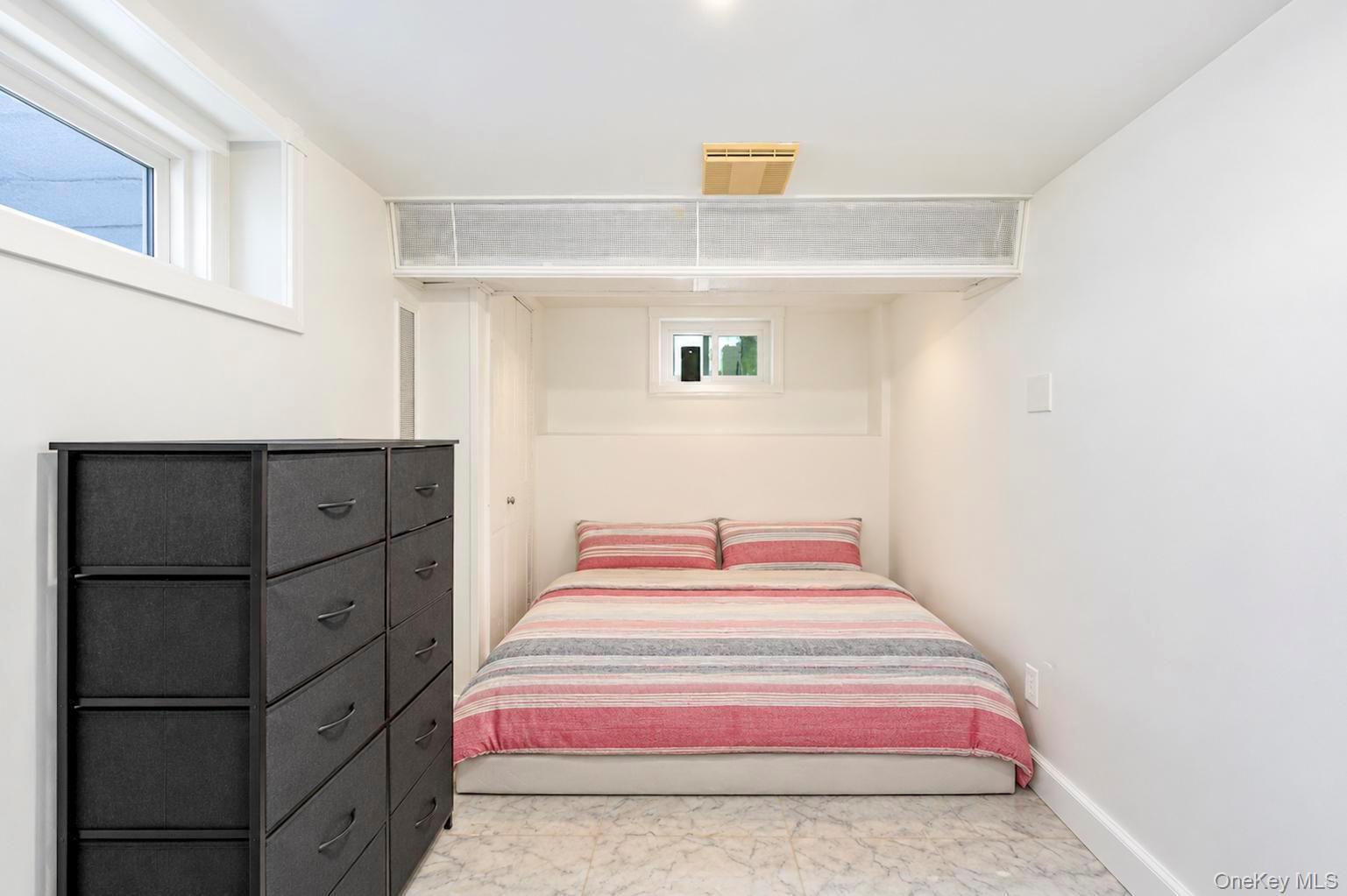 Single Family 90th Street Queens, NY 11417, MLS-1053907-30
