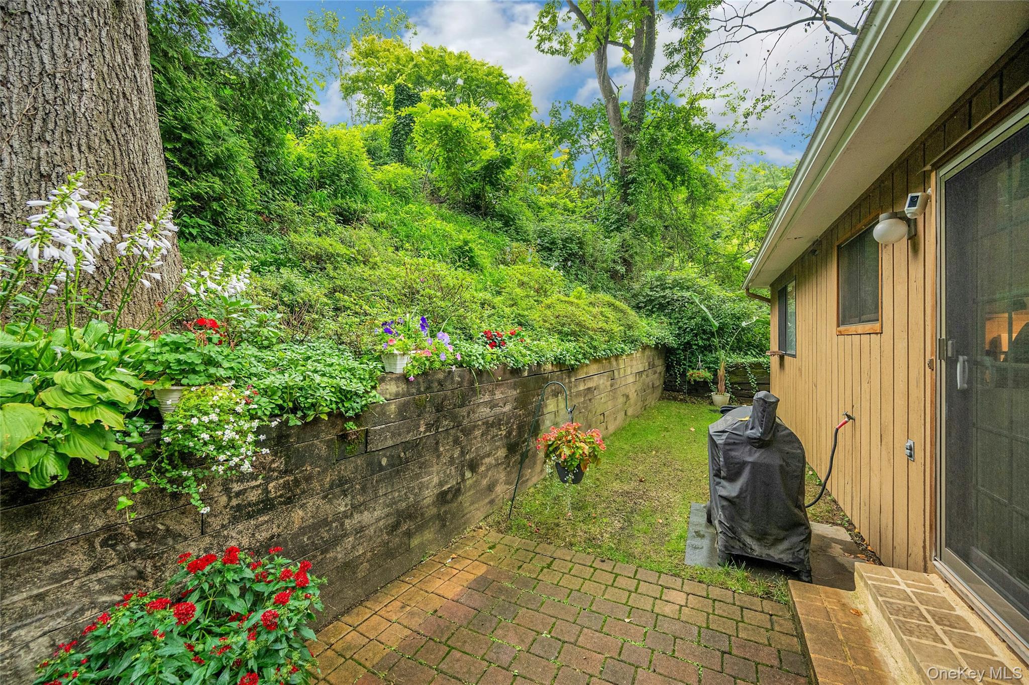 Single Family Hillside Lane  Westchester County, NY 10804, MLS-1053909-27