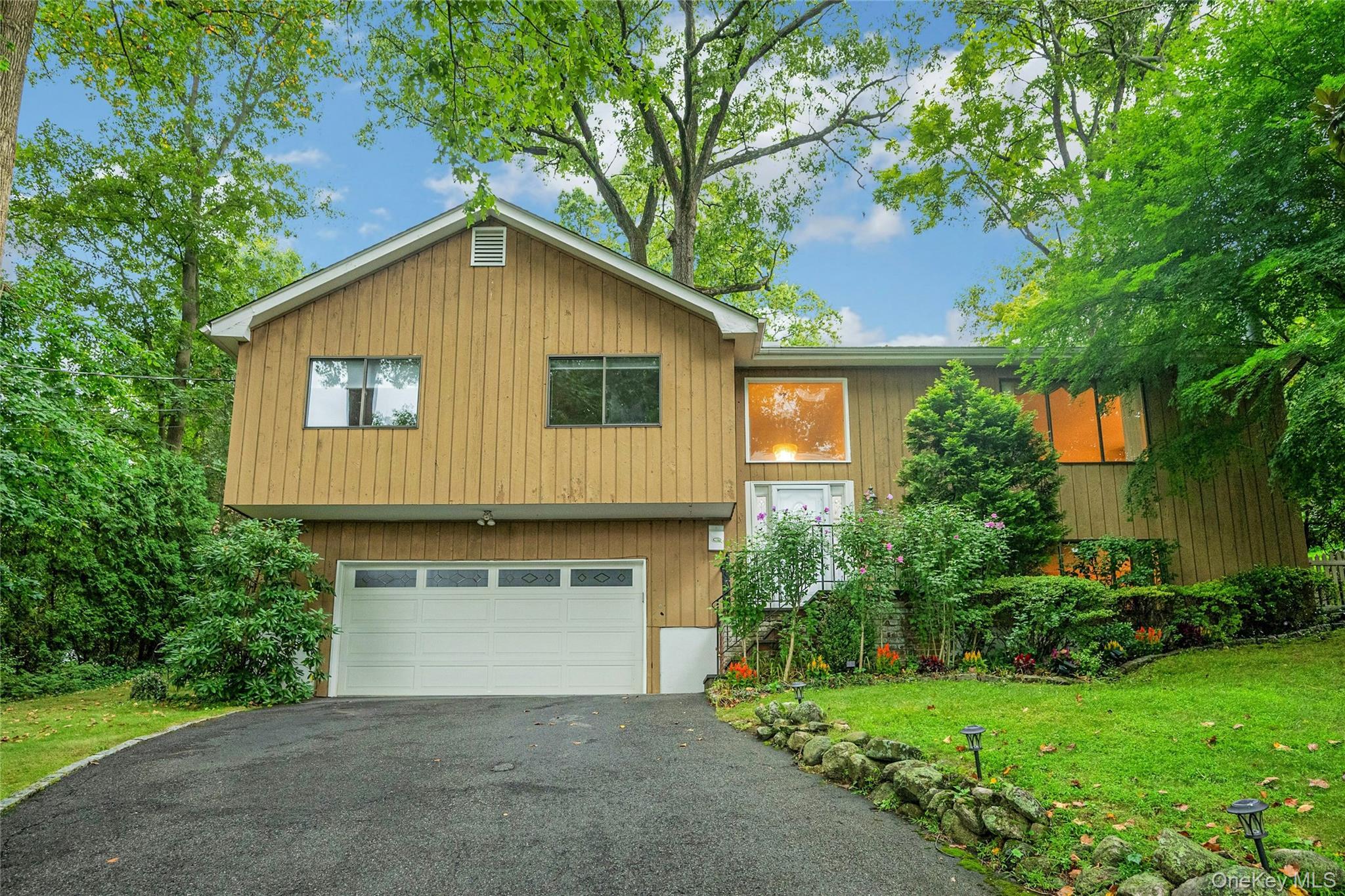 Single Family Hillside Lane  Westchester County, NY 10804, MLS-1053909-4