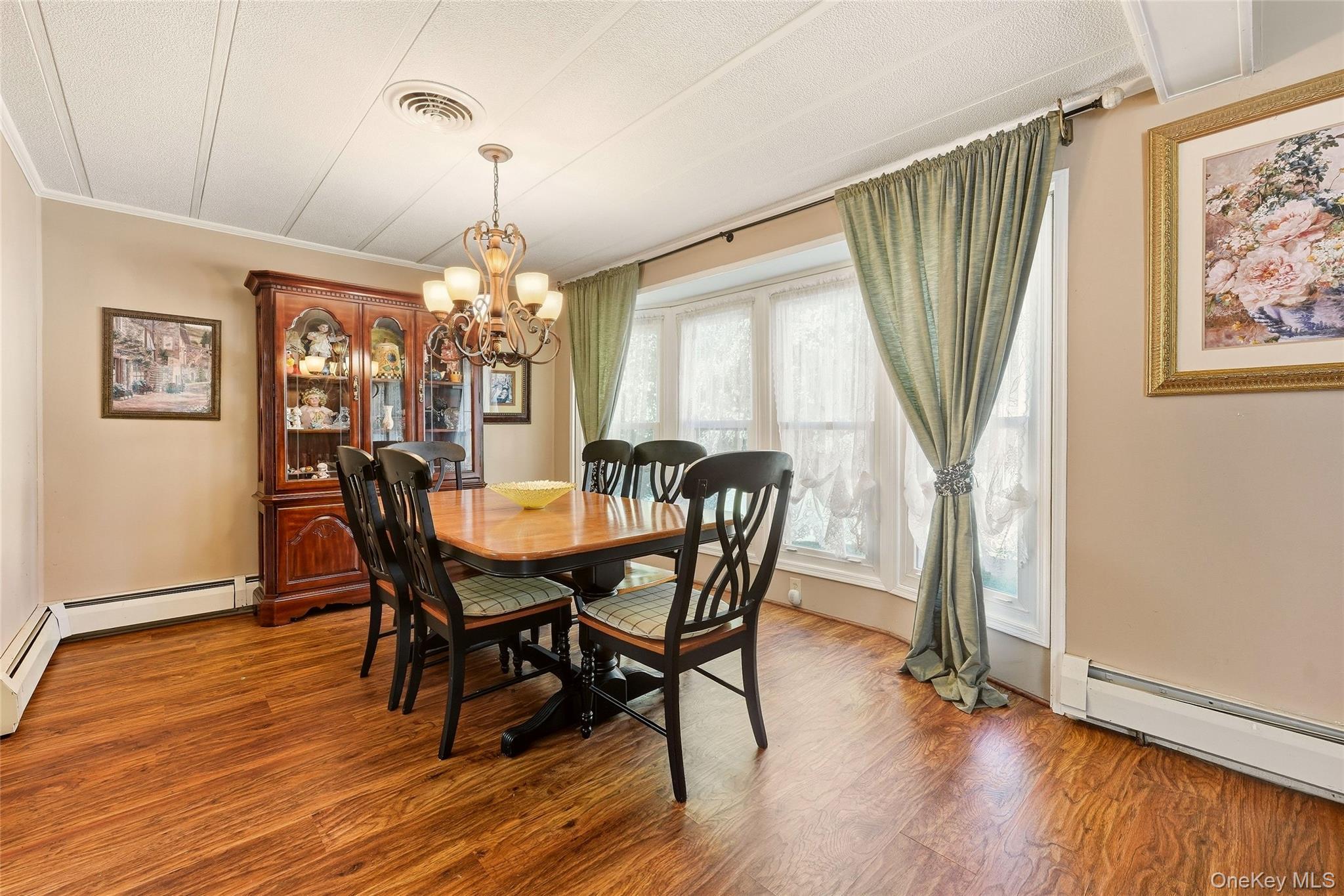 Single Family Middle Road Suffolk County, NY 11933, MLS-1053923-3