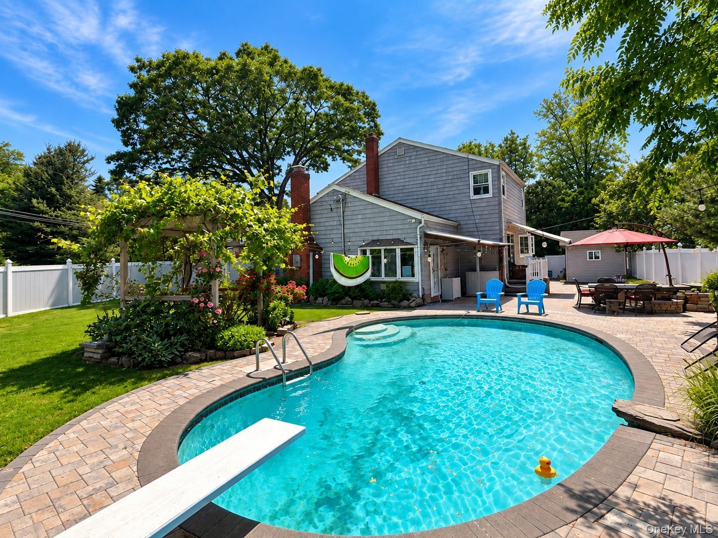 Single Family Cayuga Avenue  Suffolk County, NY 11731, MLS-1053937-14