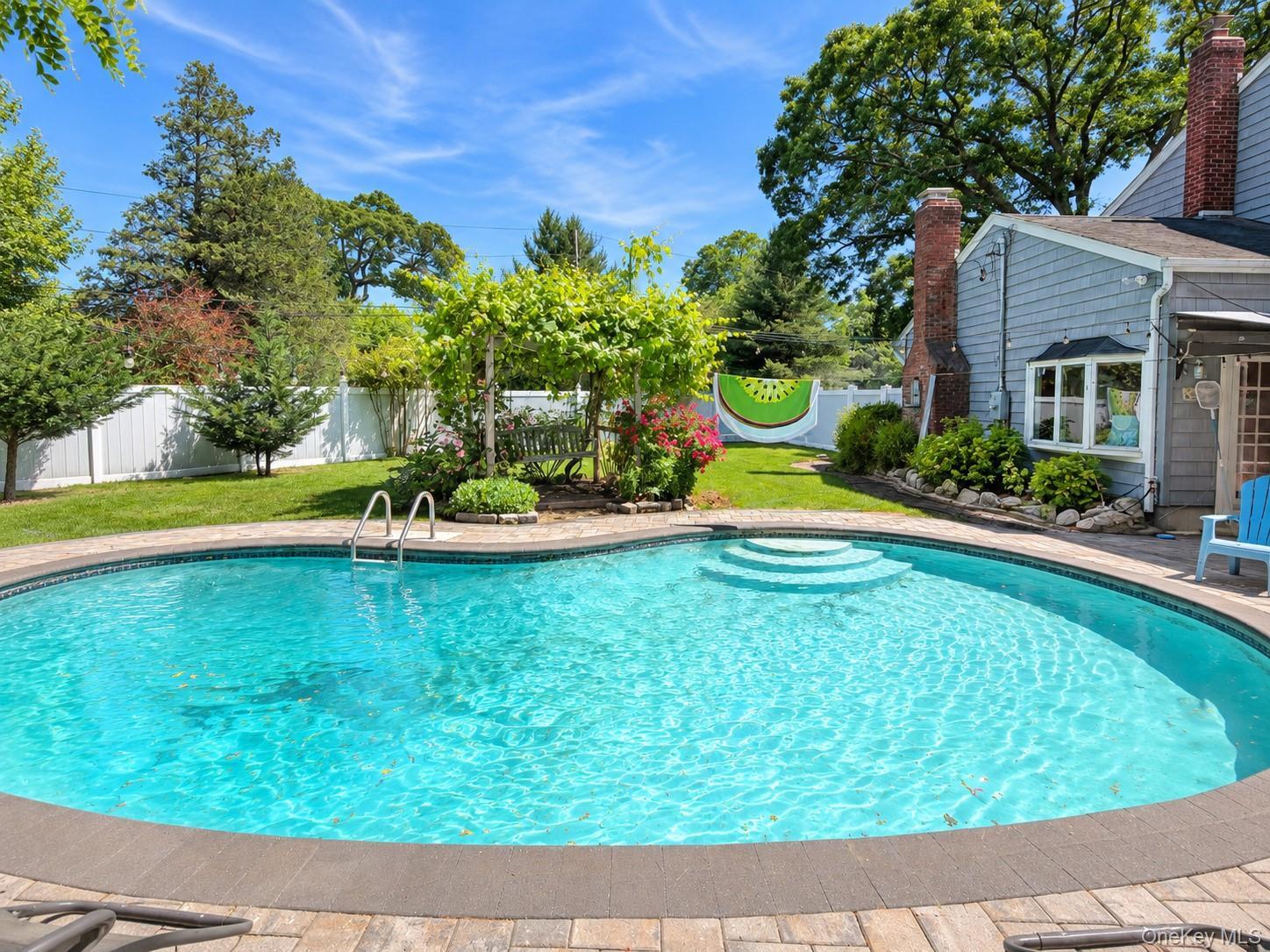 Single Family Cayuga Avenue  Suffolk County, NY 11731, MLS-1053937-15