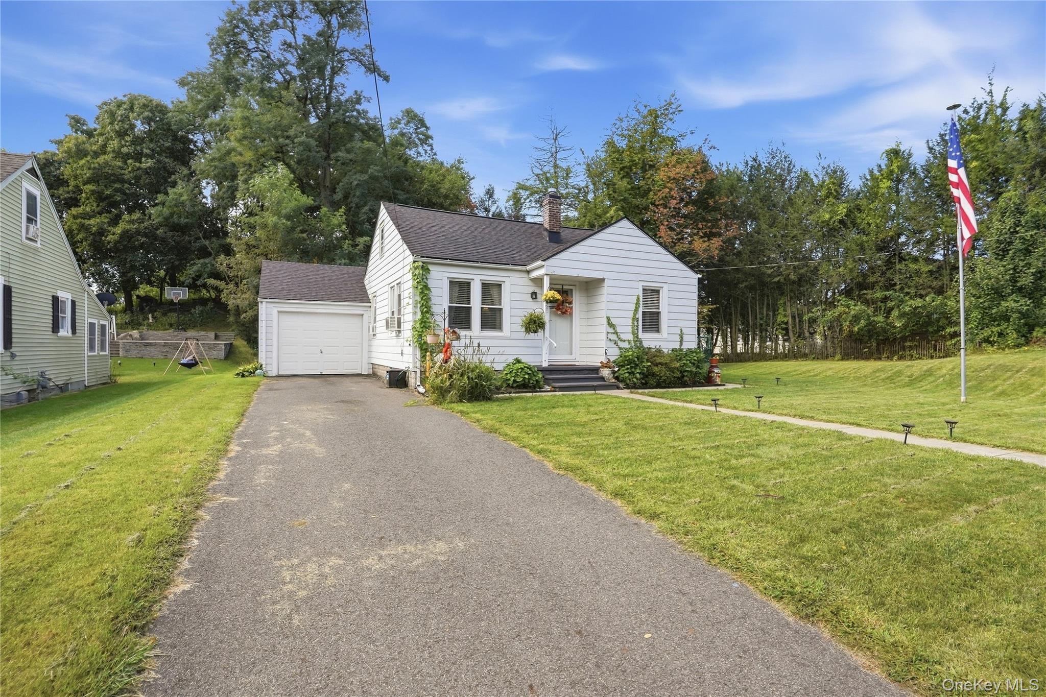 Single Family Hayes Street  Ulster County, NY 12401, MLS-1053939-35