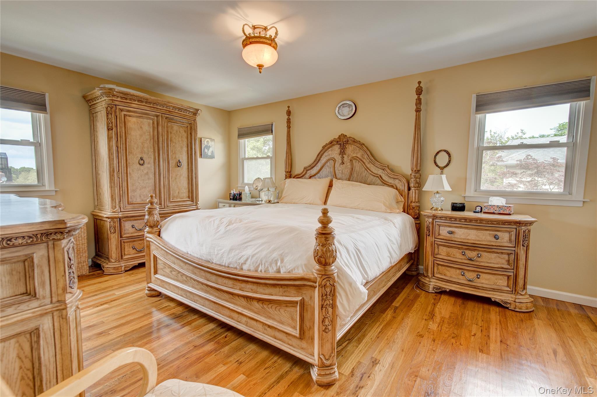 Single Family Cloverdale Boulevard  Queens, NY 11364, MLS-1053948-8