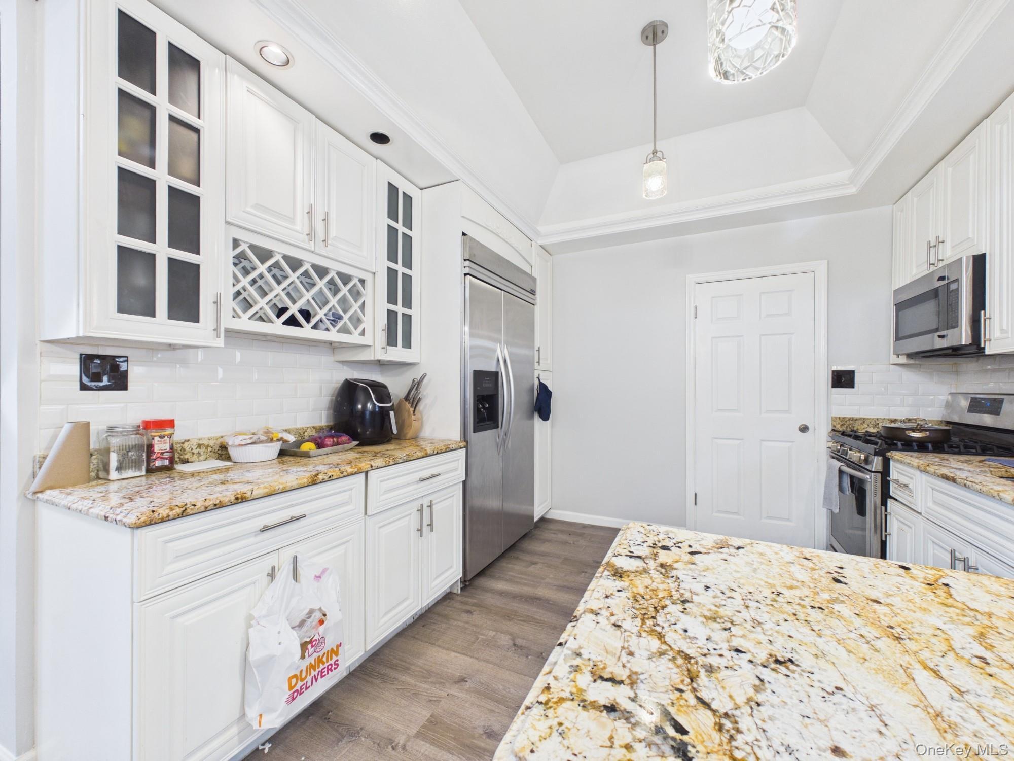 Single Family Waterbury Avenue Bronx, NY 10465, MLS-1053958-6