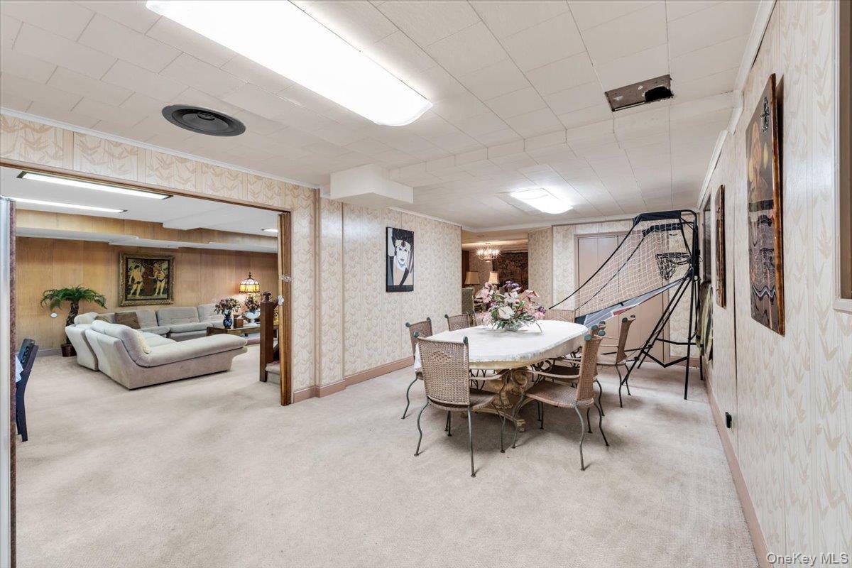 Single Family Hillcrest Drive  Nassau County, NY 11021, MLS-1053978-42
