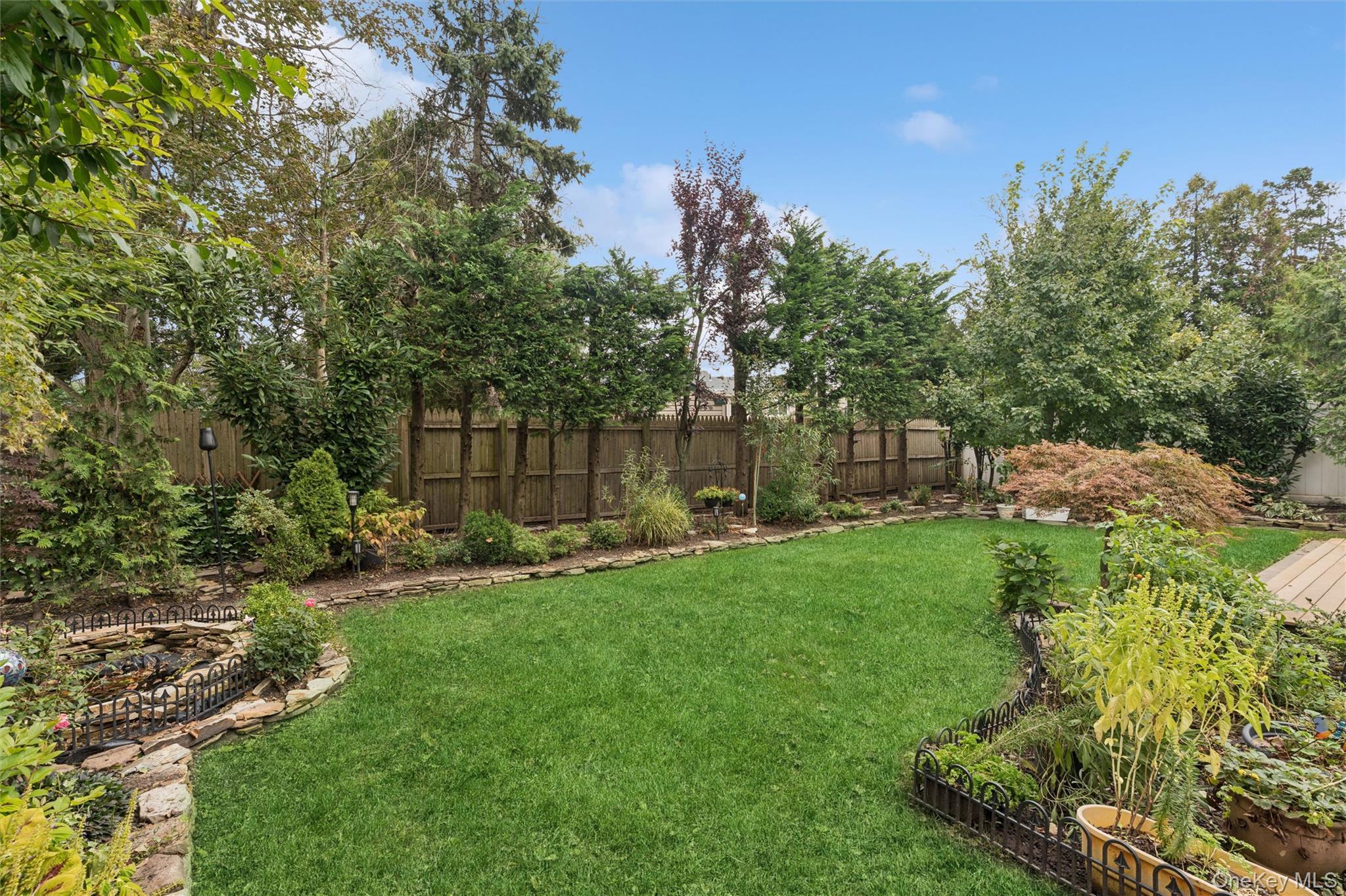Single Family Bond Drive  Nassau County, NY 11566, MLS-1053980-28
