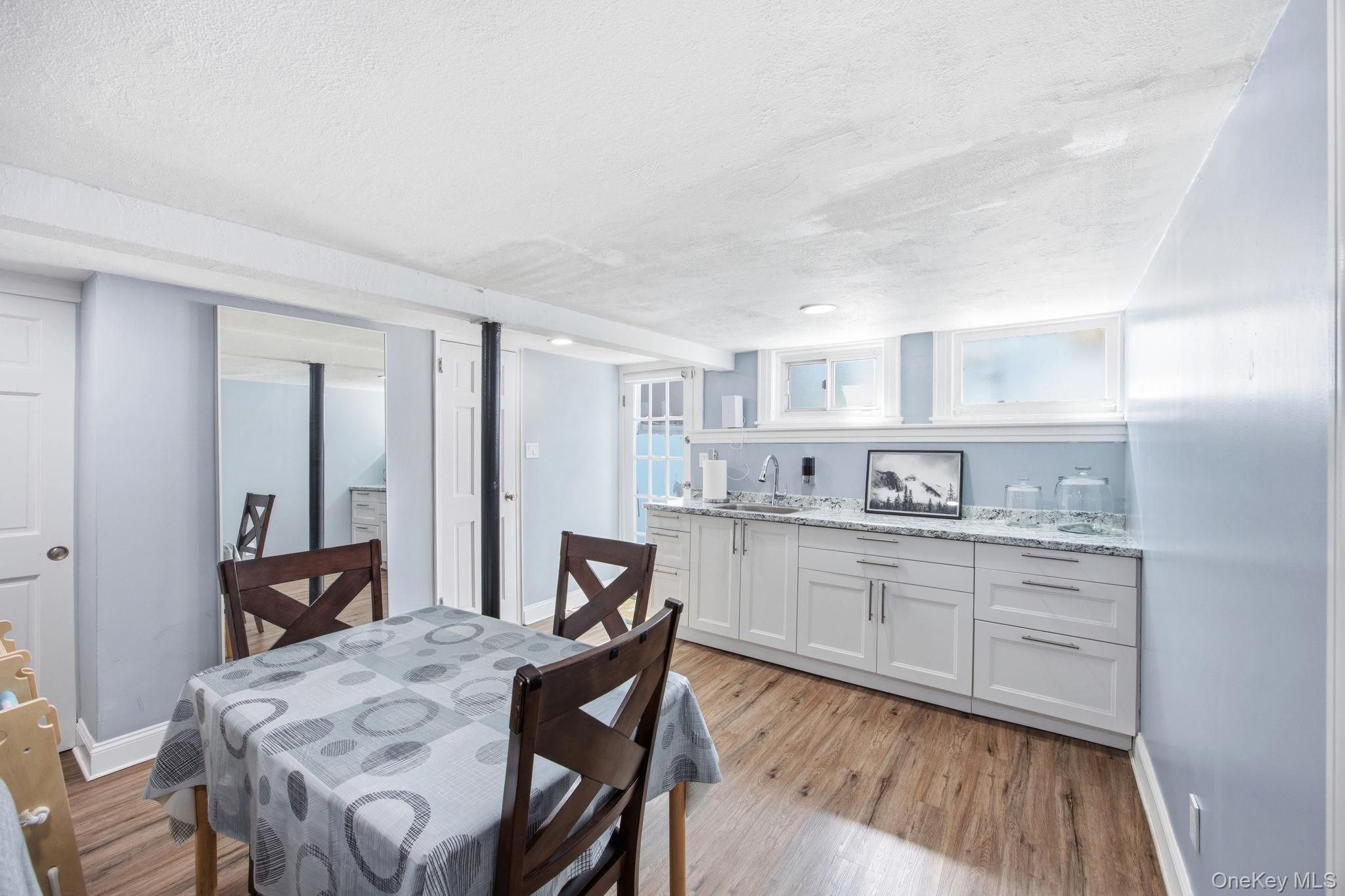 Single Family 78th Avenue Queens, NY 11385, MLS-1054003-18