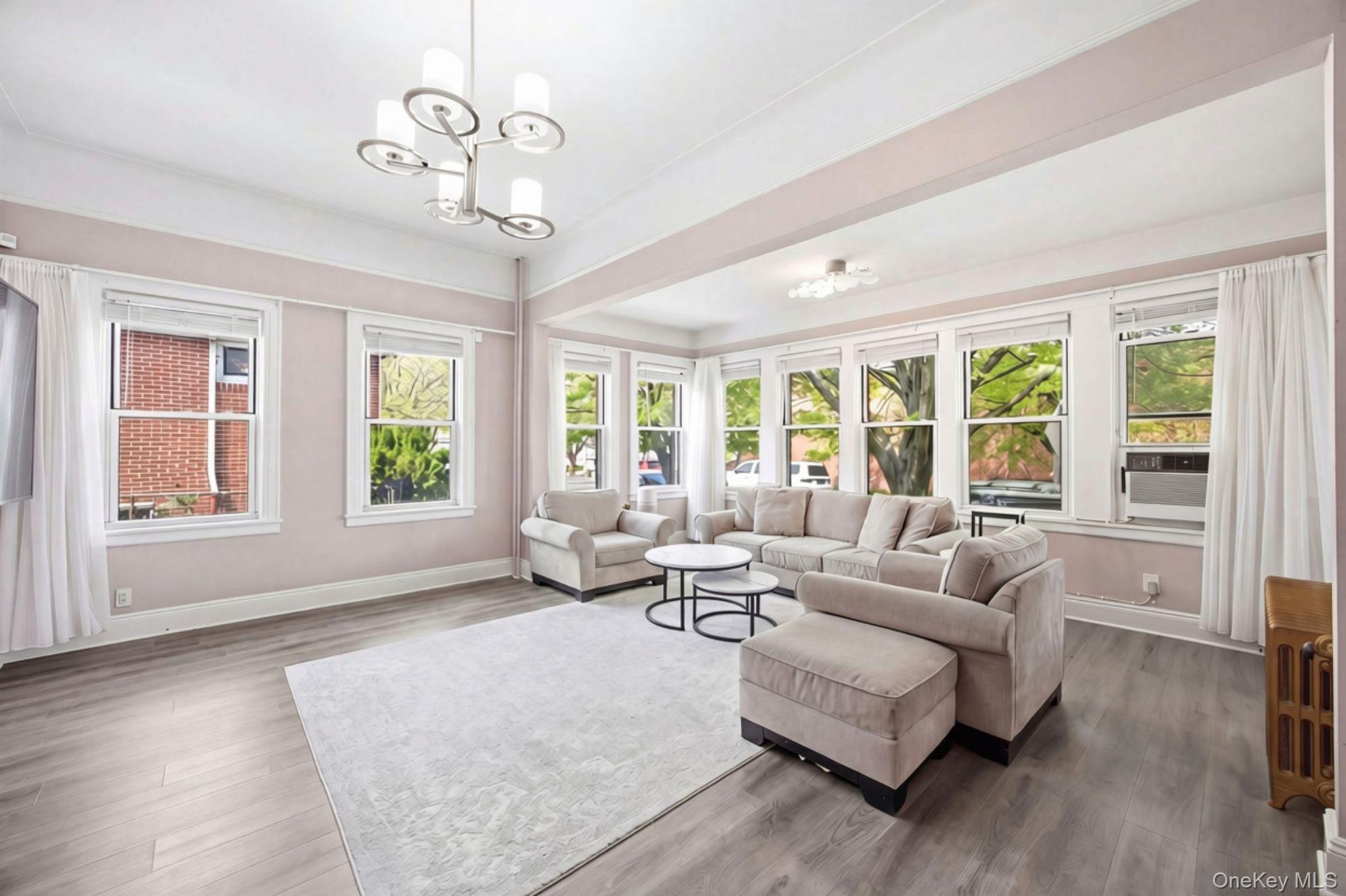 Single Family 78th Avenue Queens, NY 11385, MLS-1054003-3