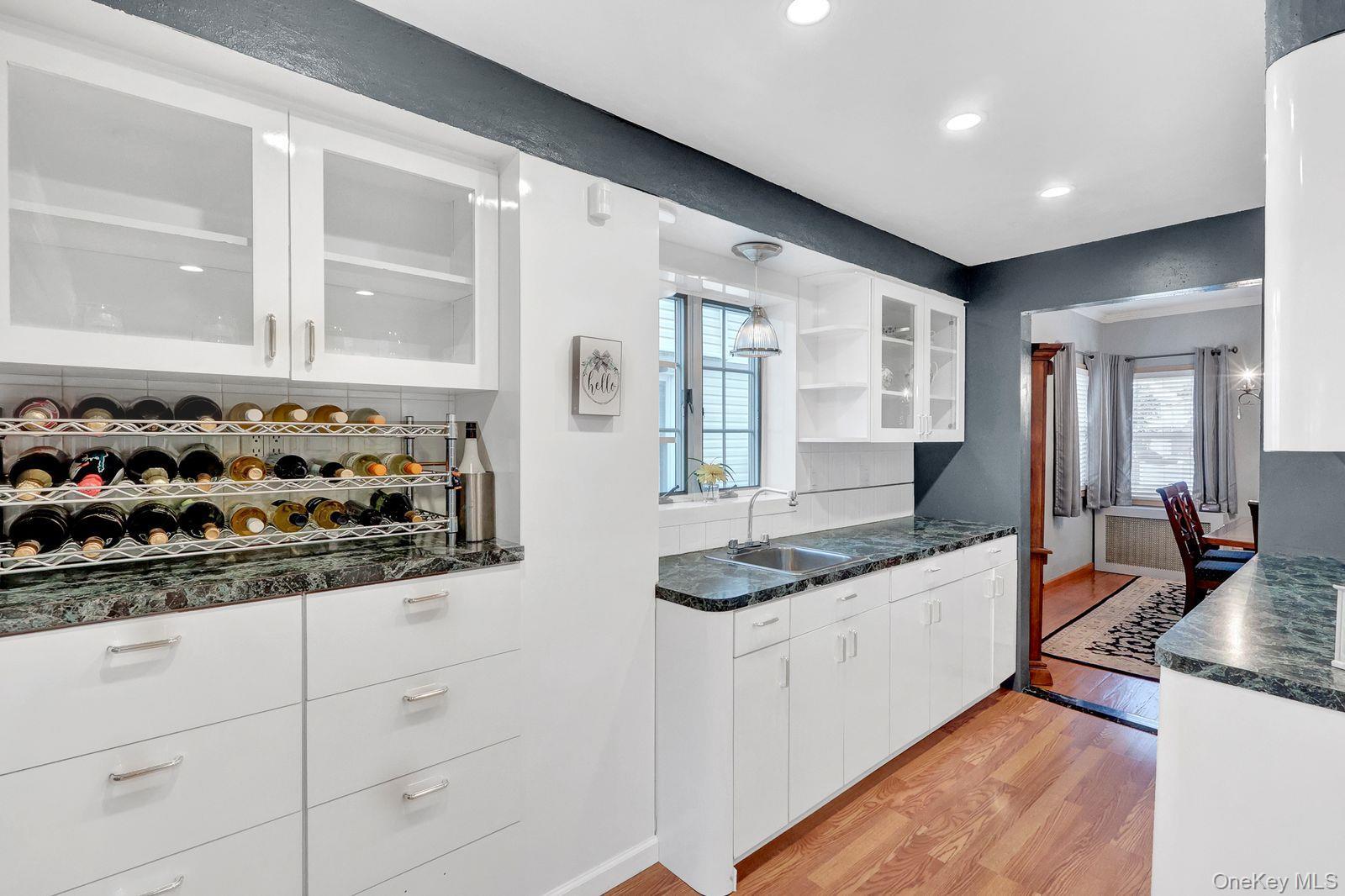 Single Family 254th Street Queens, NY 11426, MLS-1054019-15