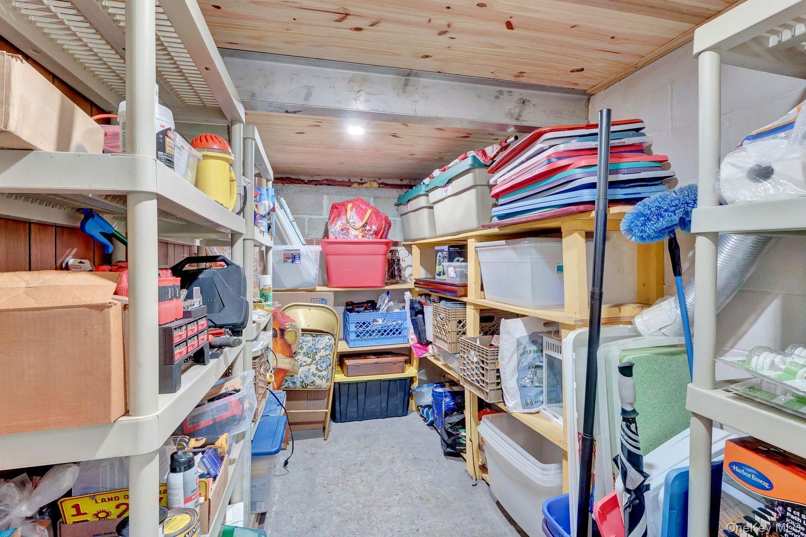 Single Family 254th Street Queens, NY 11426, MLS-1054019-35