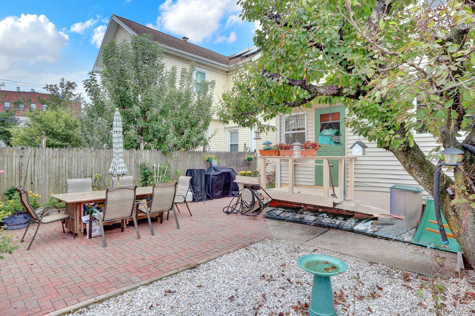 Single Family 254th Street Queens, NY 11426, MLS-1054019-6