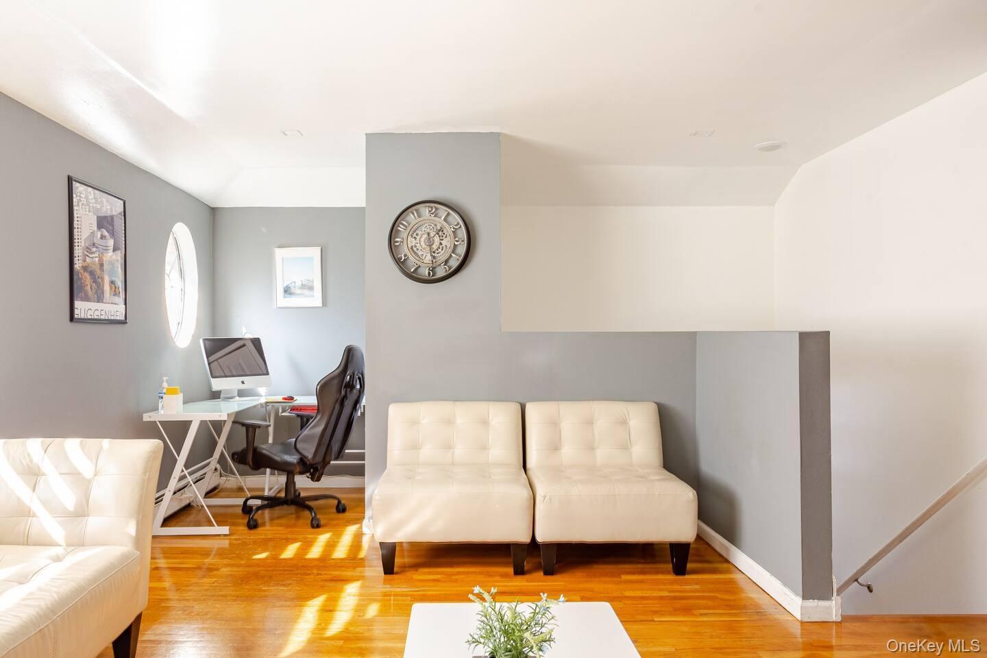 Single Family Bedell Street Queens, NY 11413, MLS-1054027-10