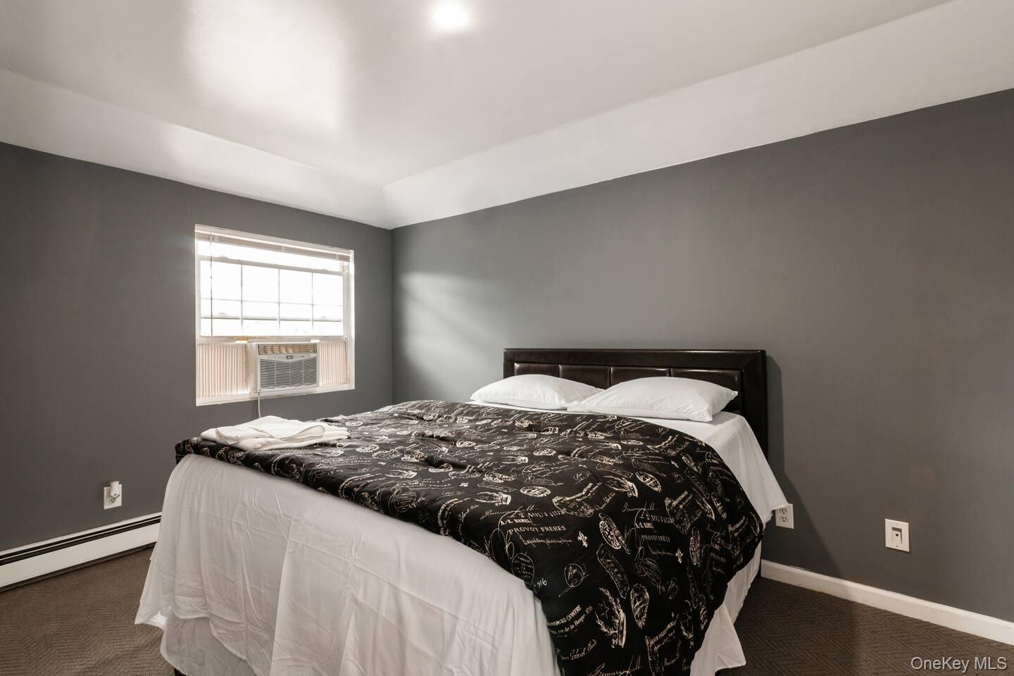 Single Family Bedell Street Queens, NY 11413, MLS-1054027-15