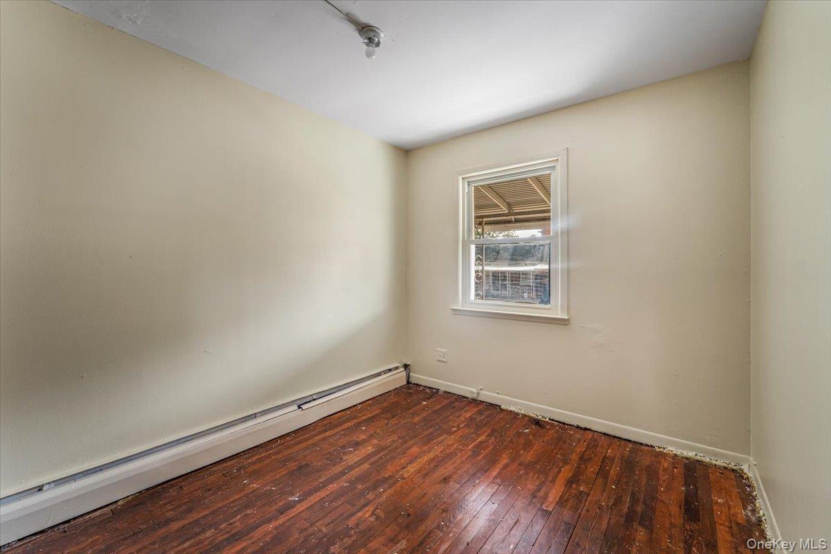 Single Family Xenia Street Queens, NY 11368, MLS-1054029-13