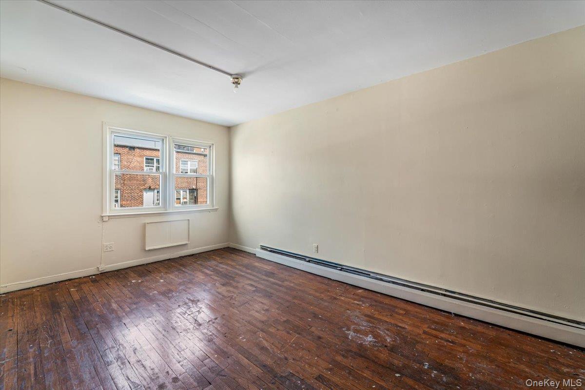 Single Family Xenia Street Queens, NY 11368, MLS-1054029-18