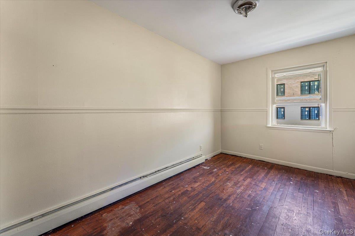 Single Family Xenia Street Queens, NY 11368, MLS-1054029-21