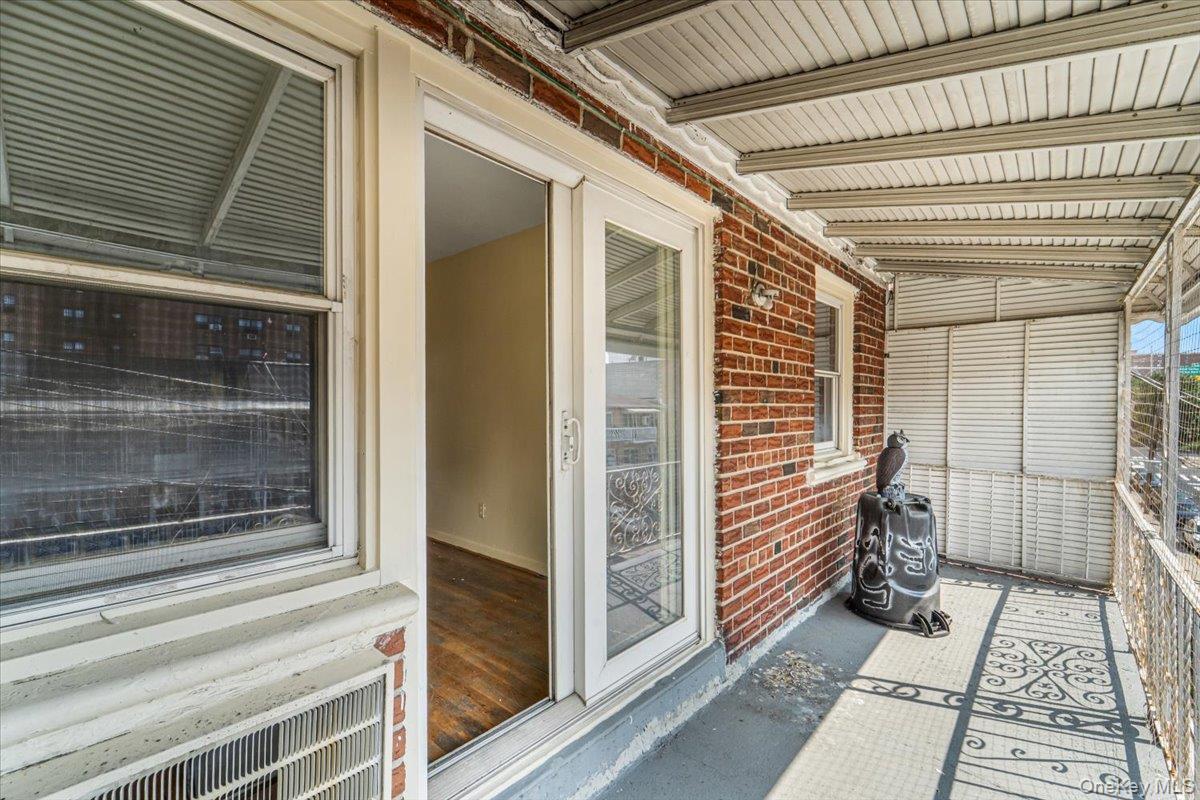 Single Family Xenia Street Queens, NY 11368, MLS-1054029-24