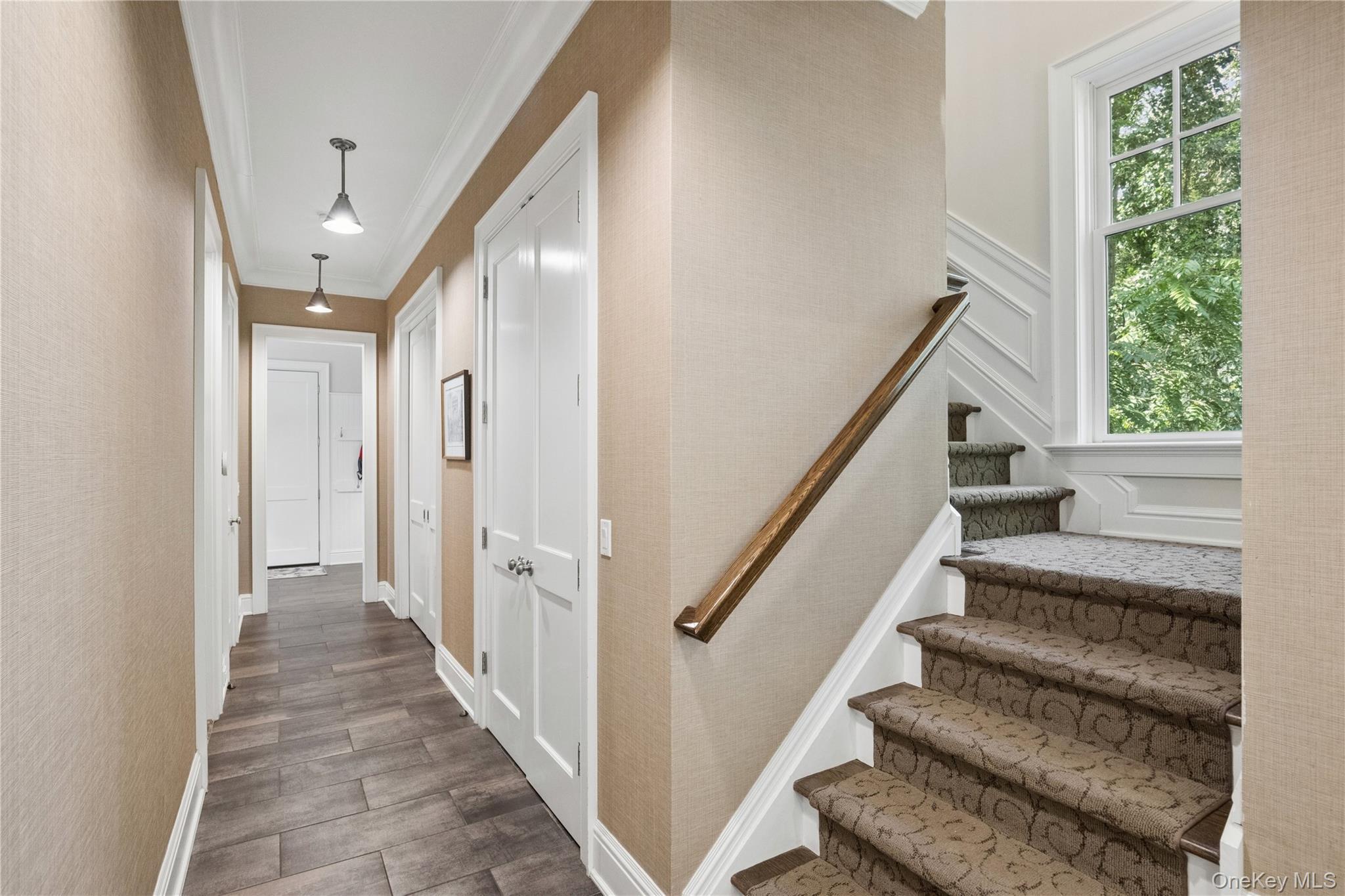 Single Family Cove Edge Road  Nassau County, NY 11791, MLS-1054081-25