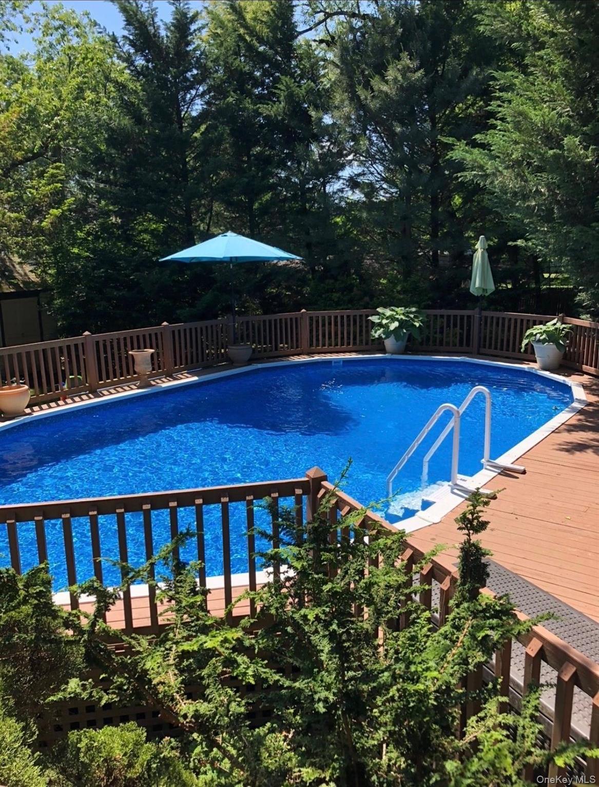 Single Family Kinsella Street  Suffolk County, NY 11746, MLS-1054108-20
