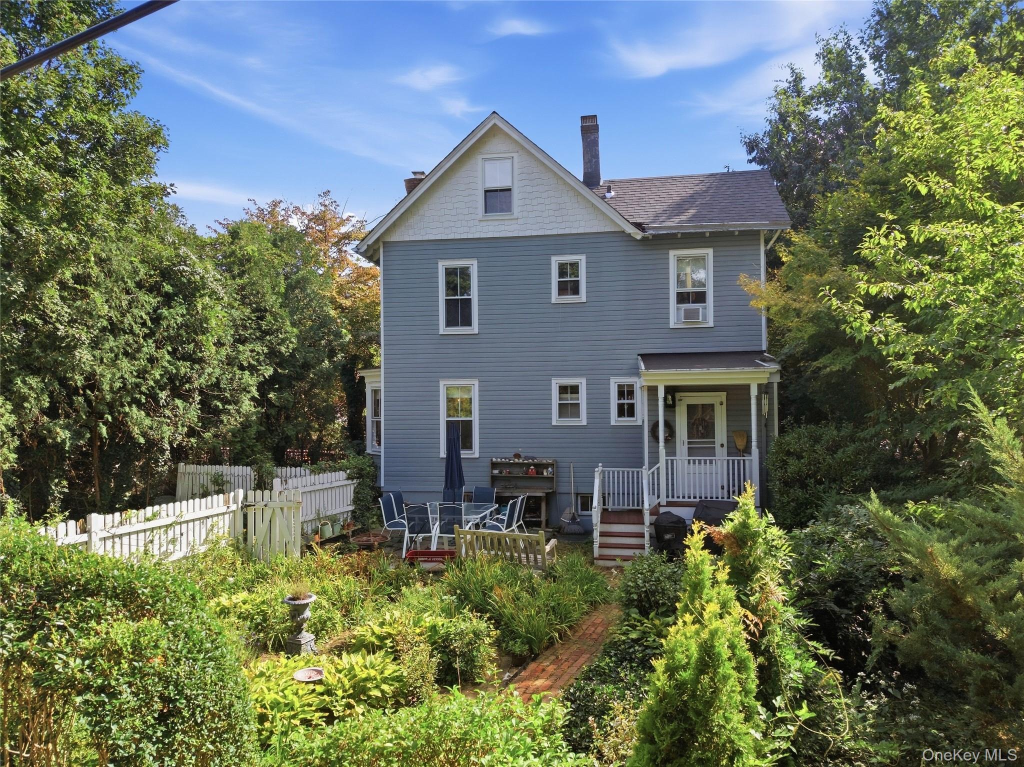 Single Family Glen Avenue Nassau County, NY 11579, MLS-1054119-35