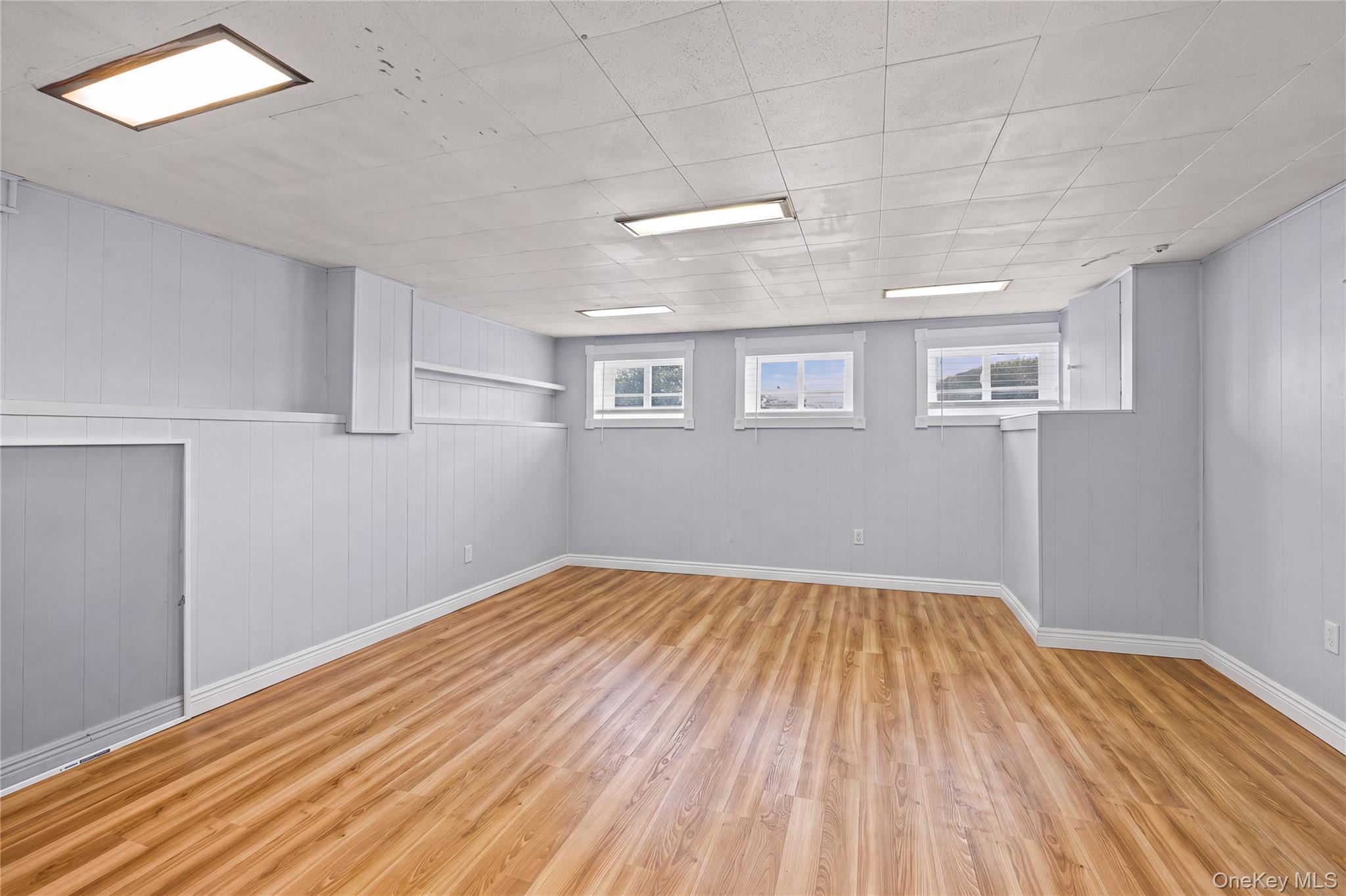 Single Family Ellen Drive  Nassau County, NY 11566, MLS-1054158-41