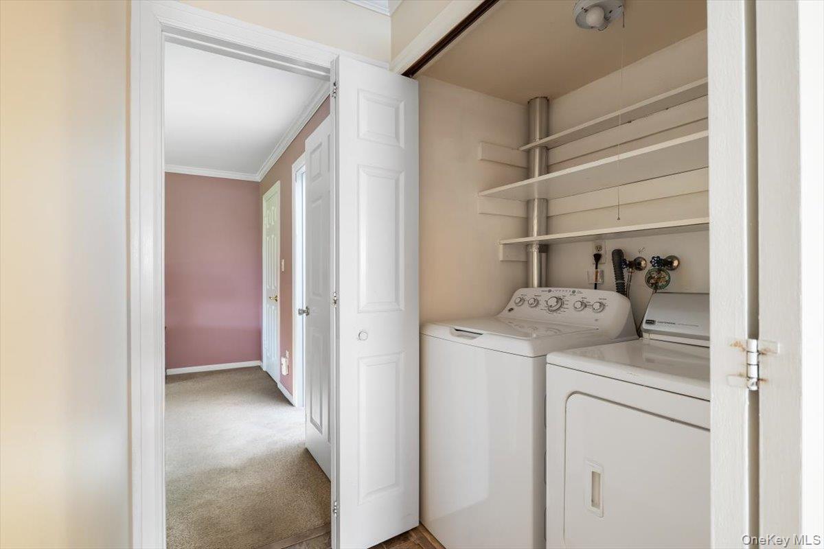 Single Family Standish Drive Suffolk County, NY 11766, MLS-1054180-17