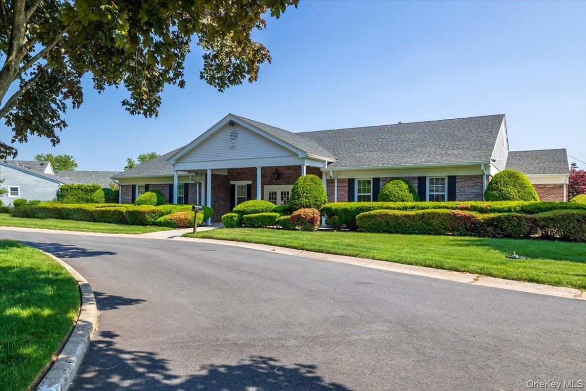 Single Family Standish Drive Suffolk County, NY 11766, MLS-1054180-30
