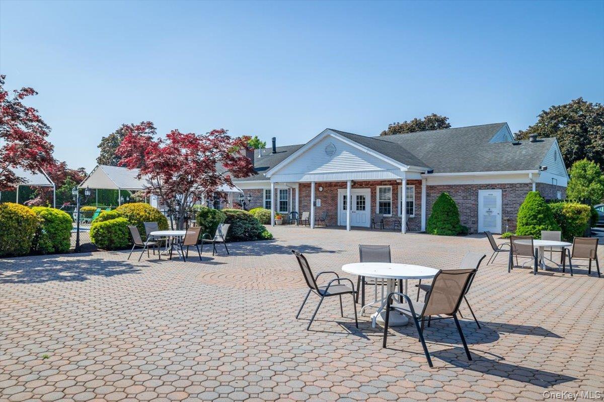 Single Family Standish Drive Suffolk County, NY 11766, MLS-1054180-31