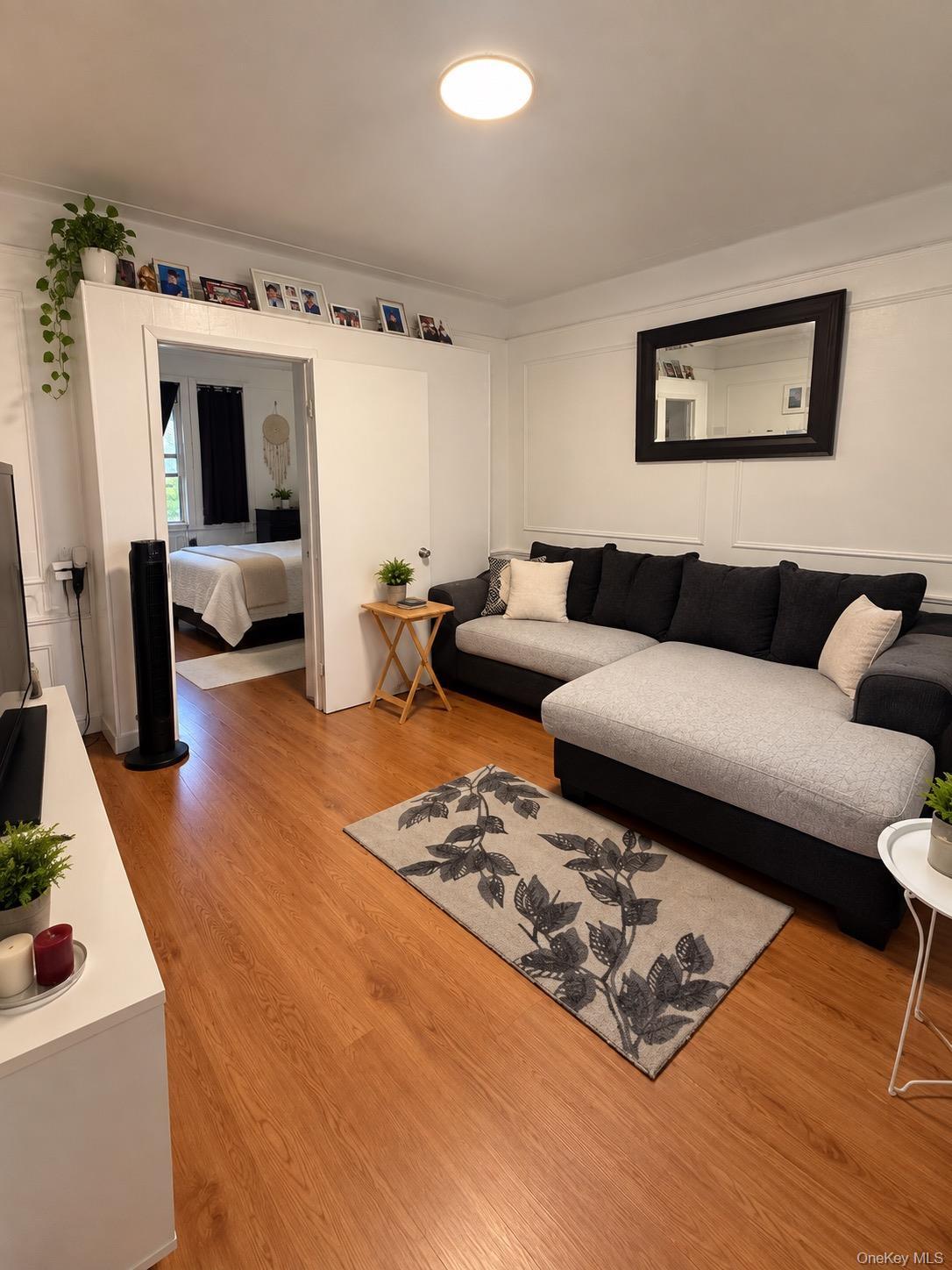 Single Family 37th Avenue Queens, NY 11377, MLS-1054204-11