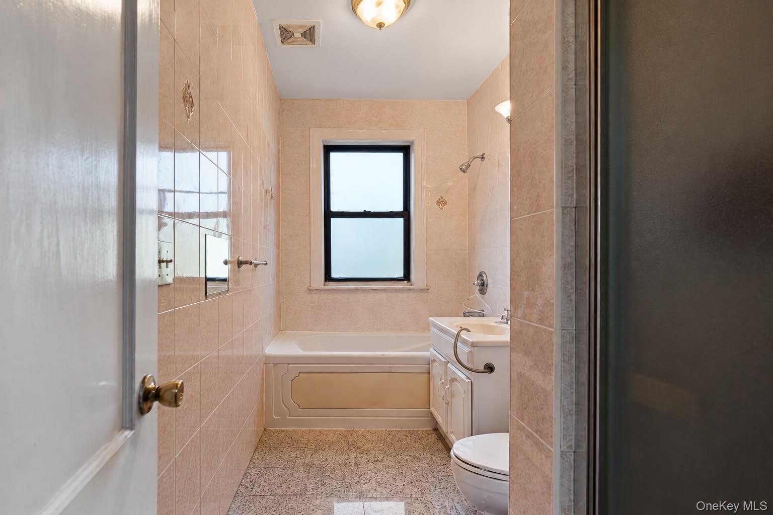Single Family Groton Street Queens, NY 11375, MLS-1054207-16